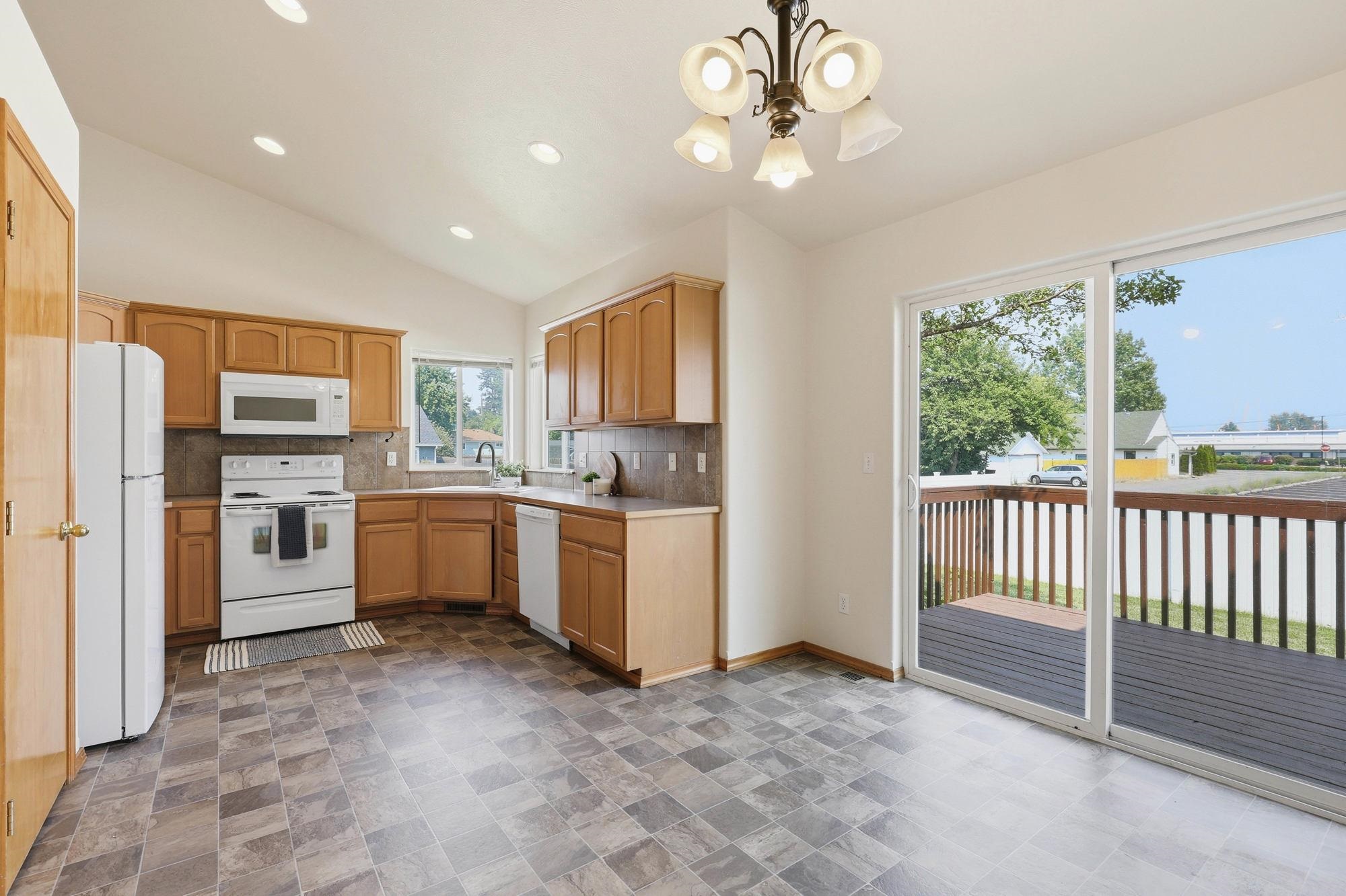 620 N Lucille Ln - Photo 10