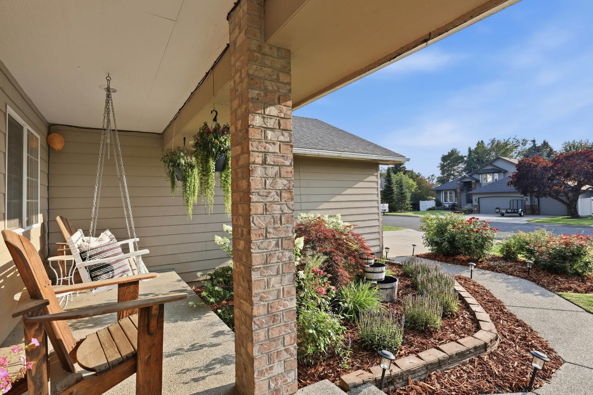 5711 S Rebecca St - Photo 4
