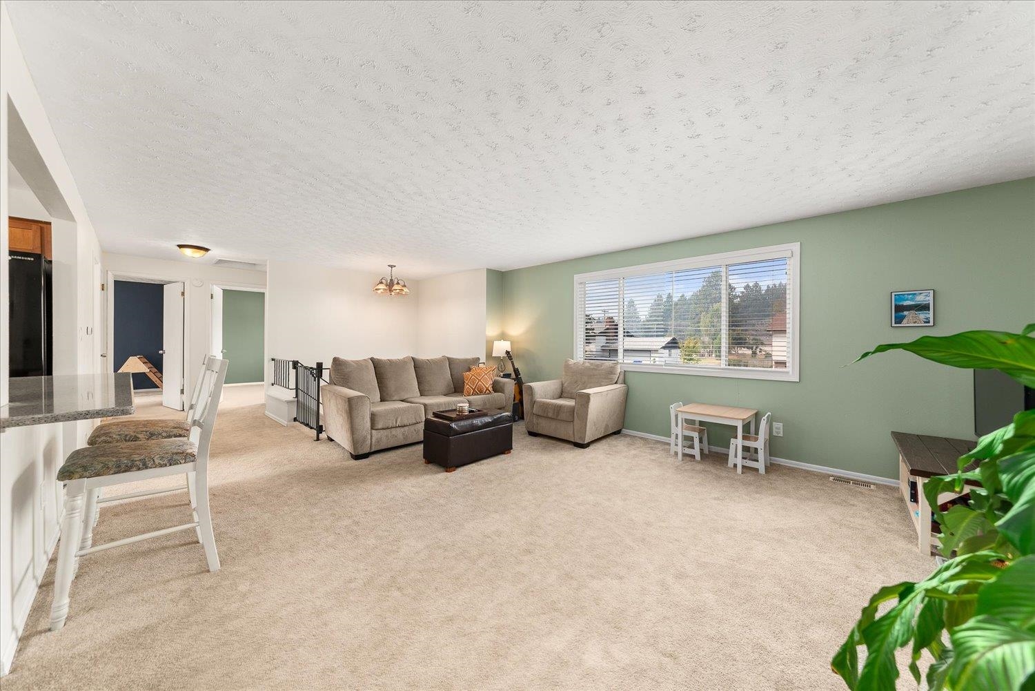 2823 S Bates Rd - Photo 3
