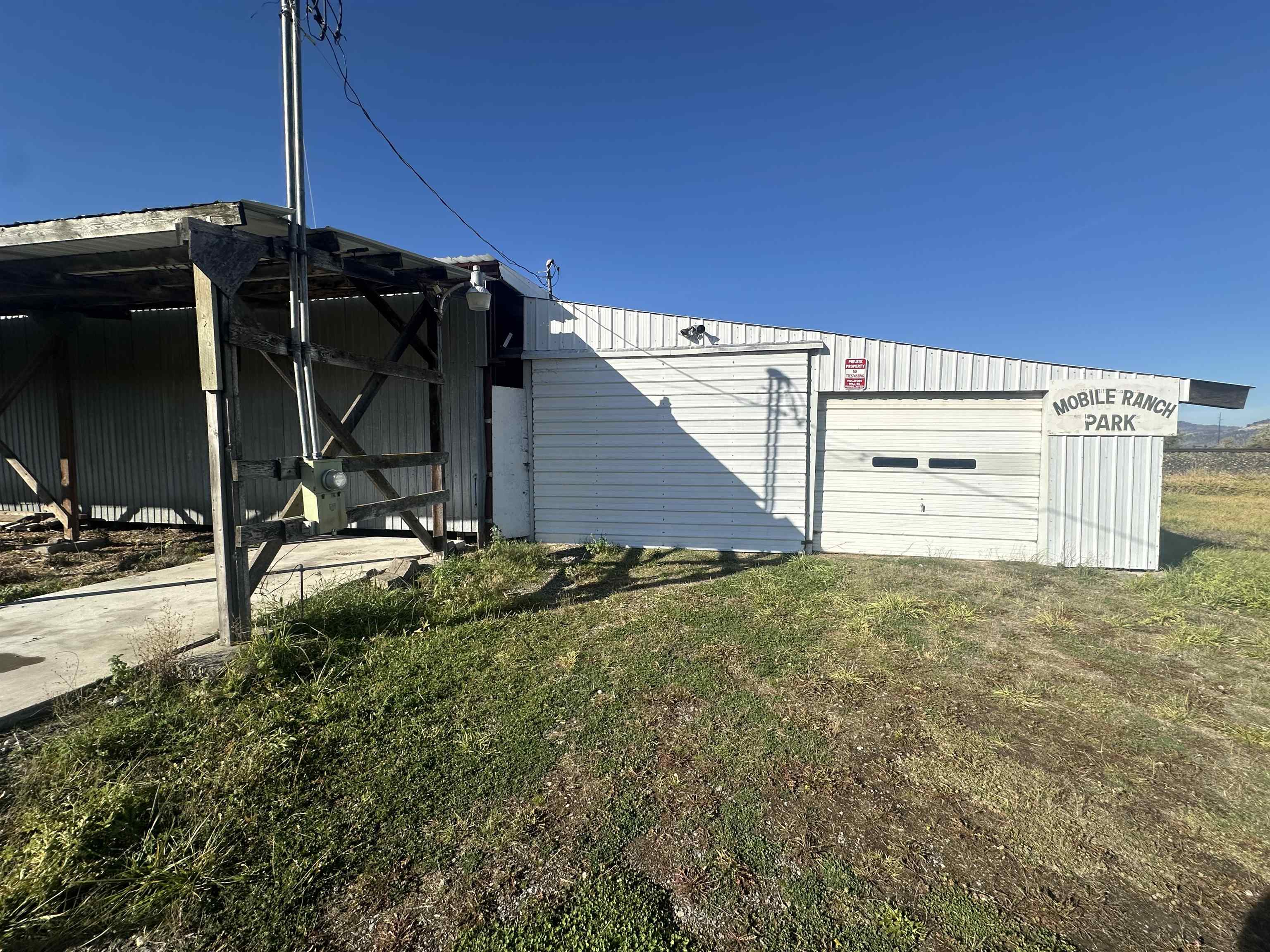 1060 S Main St - Photo 10
