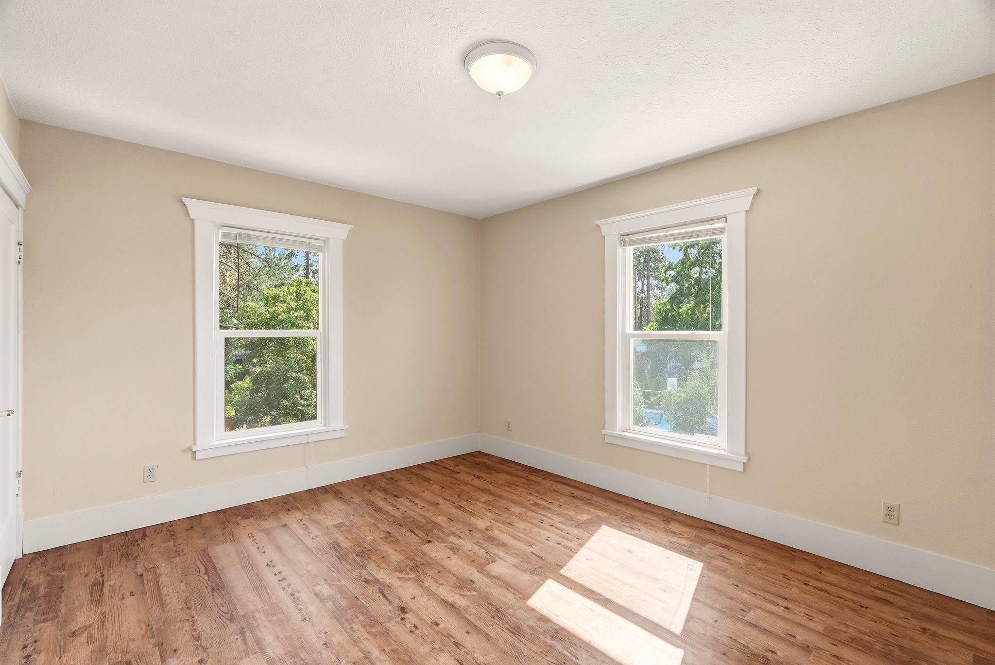 418 E 19th Ave - Photo 19