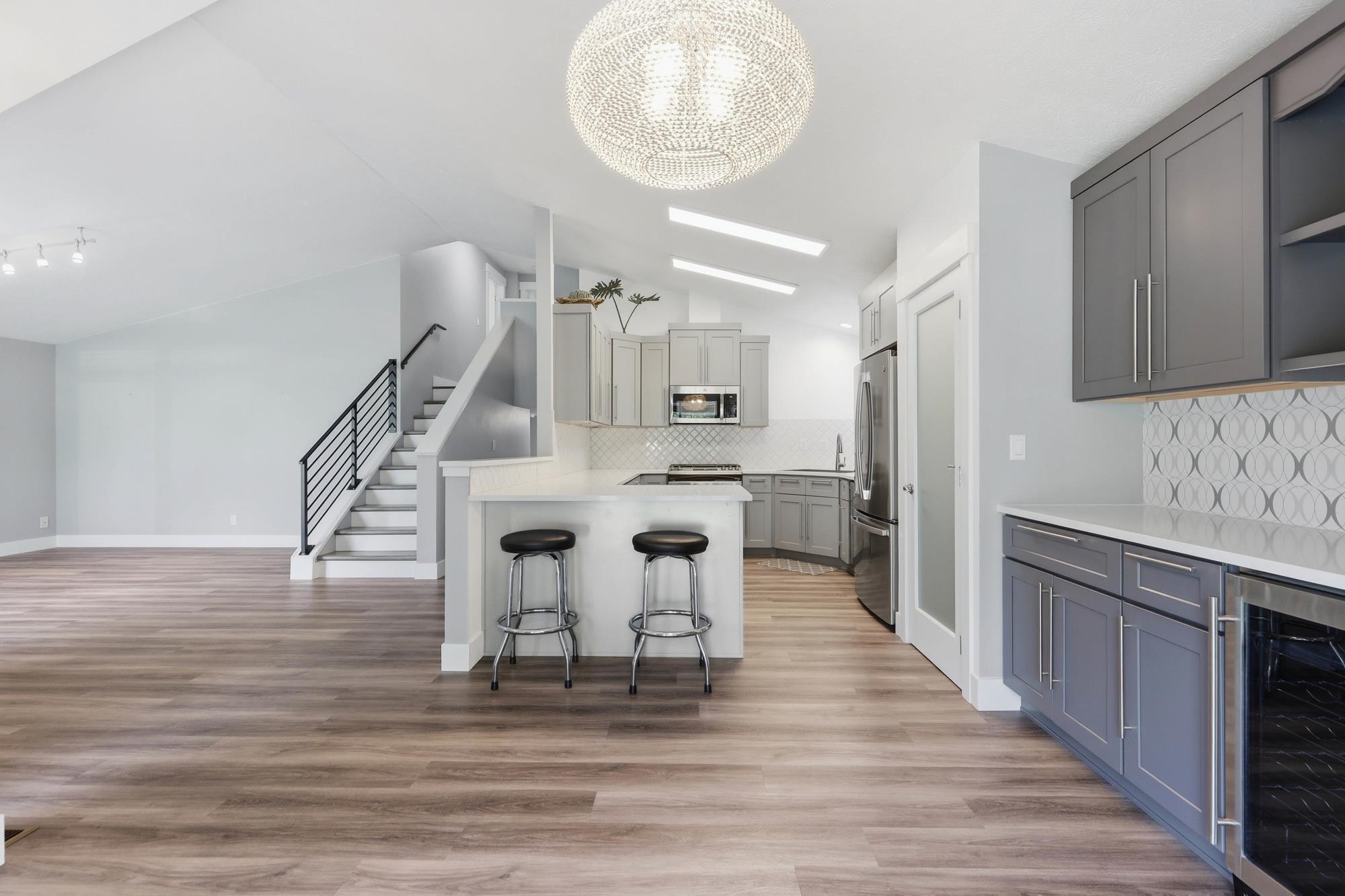 617 S F St - Photo 9