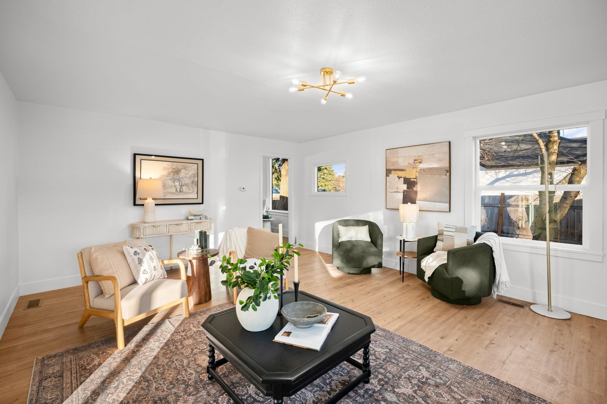 2113 E 5th Ave - Photo 4