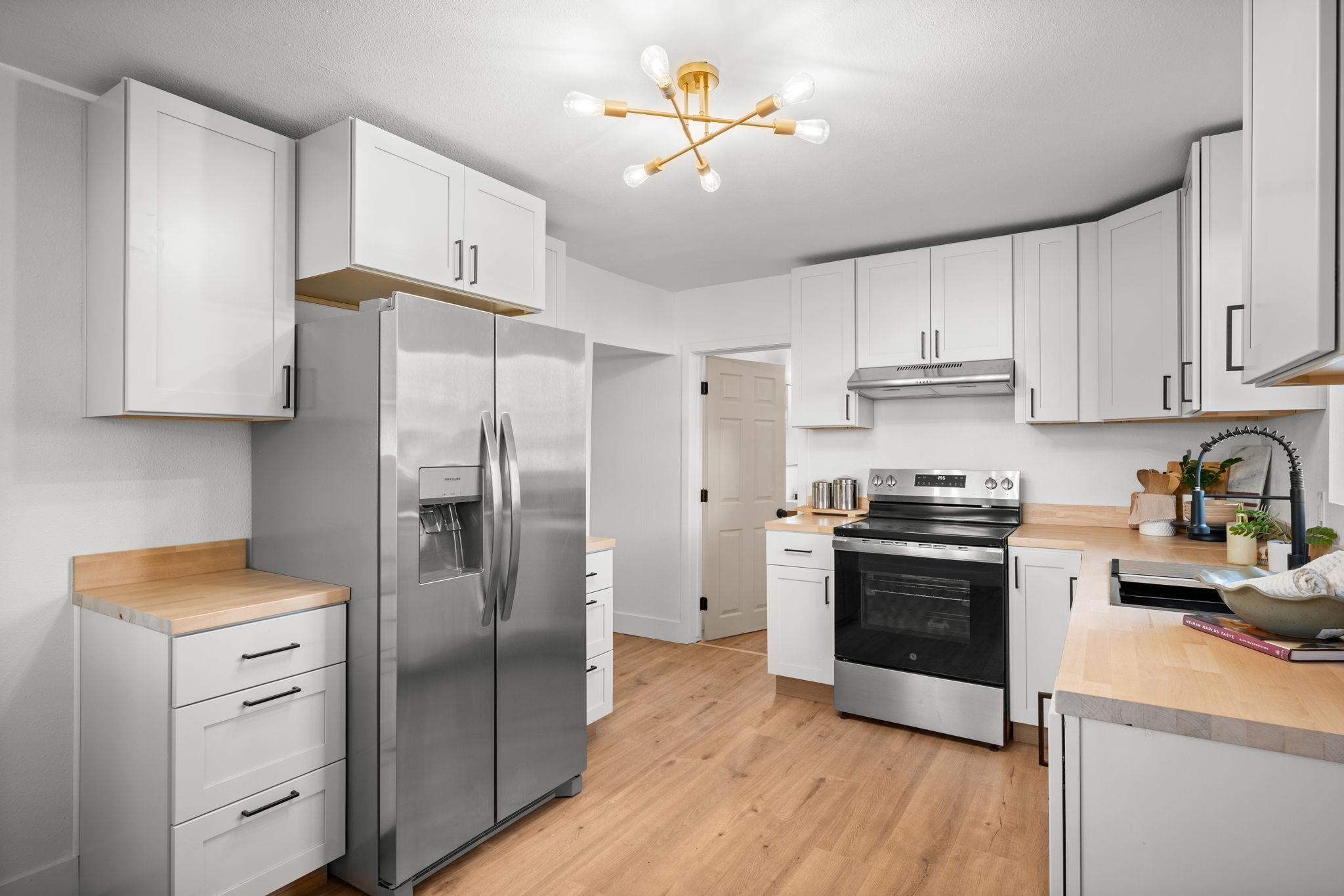 2113 E 5th Ave - Photo 7