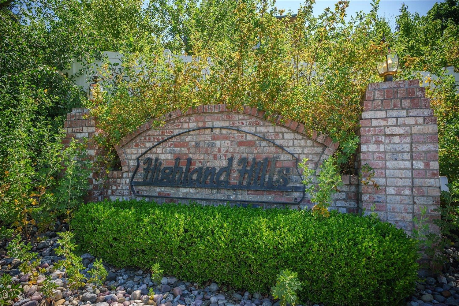 5714 S Glendora Ln - Photo 3