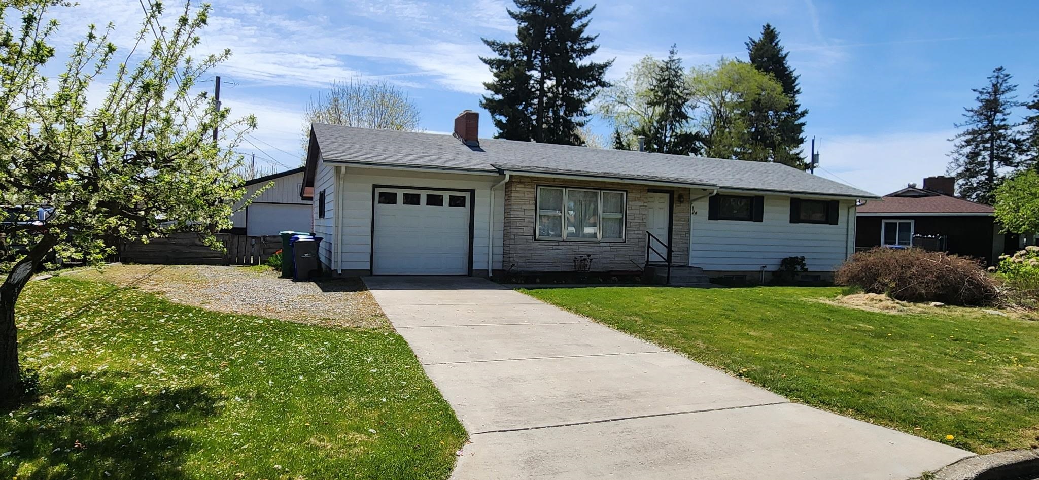 816 N Ravalli Dr - Photo 1