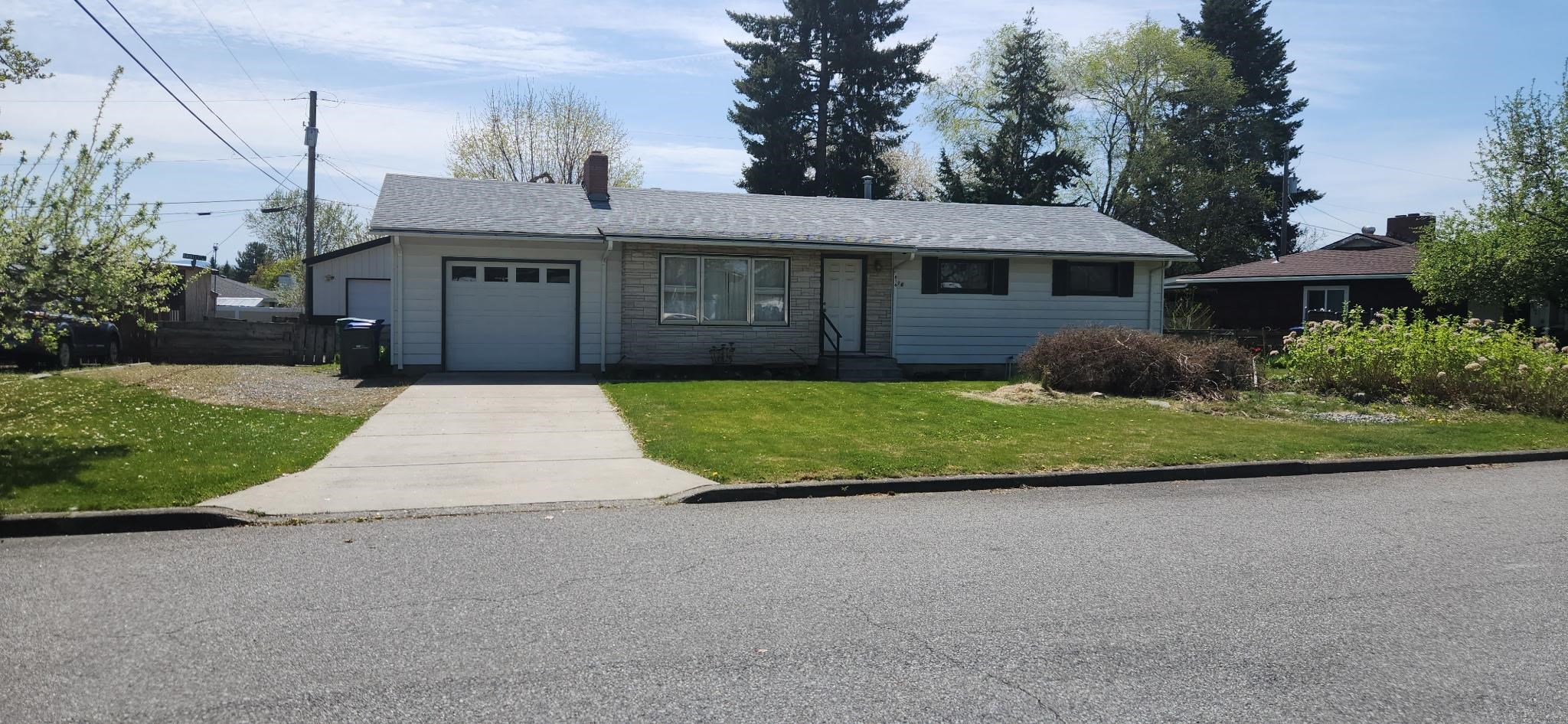 816 N Ravalli Dr - Photo 2