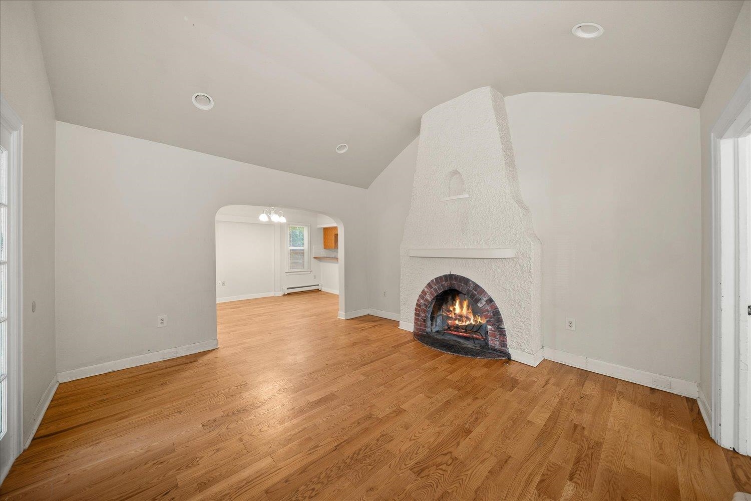 508 E 19th Ave - Photo 2