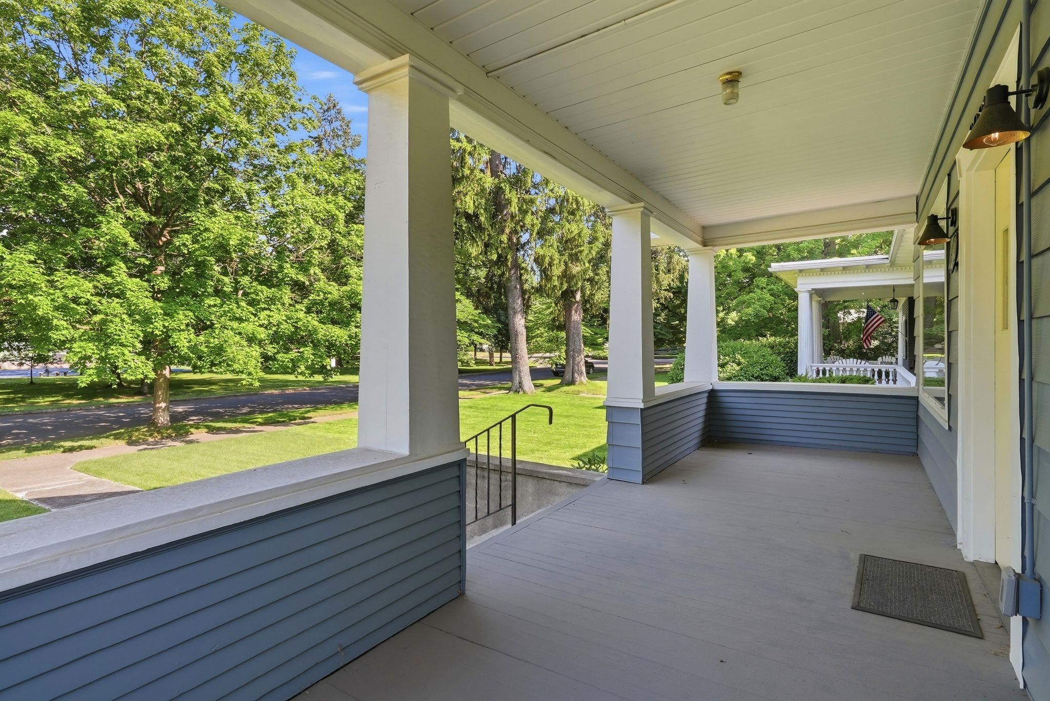 2921 N West Oval St - Photo 5