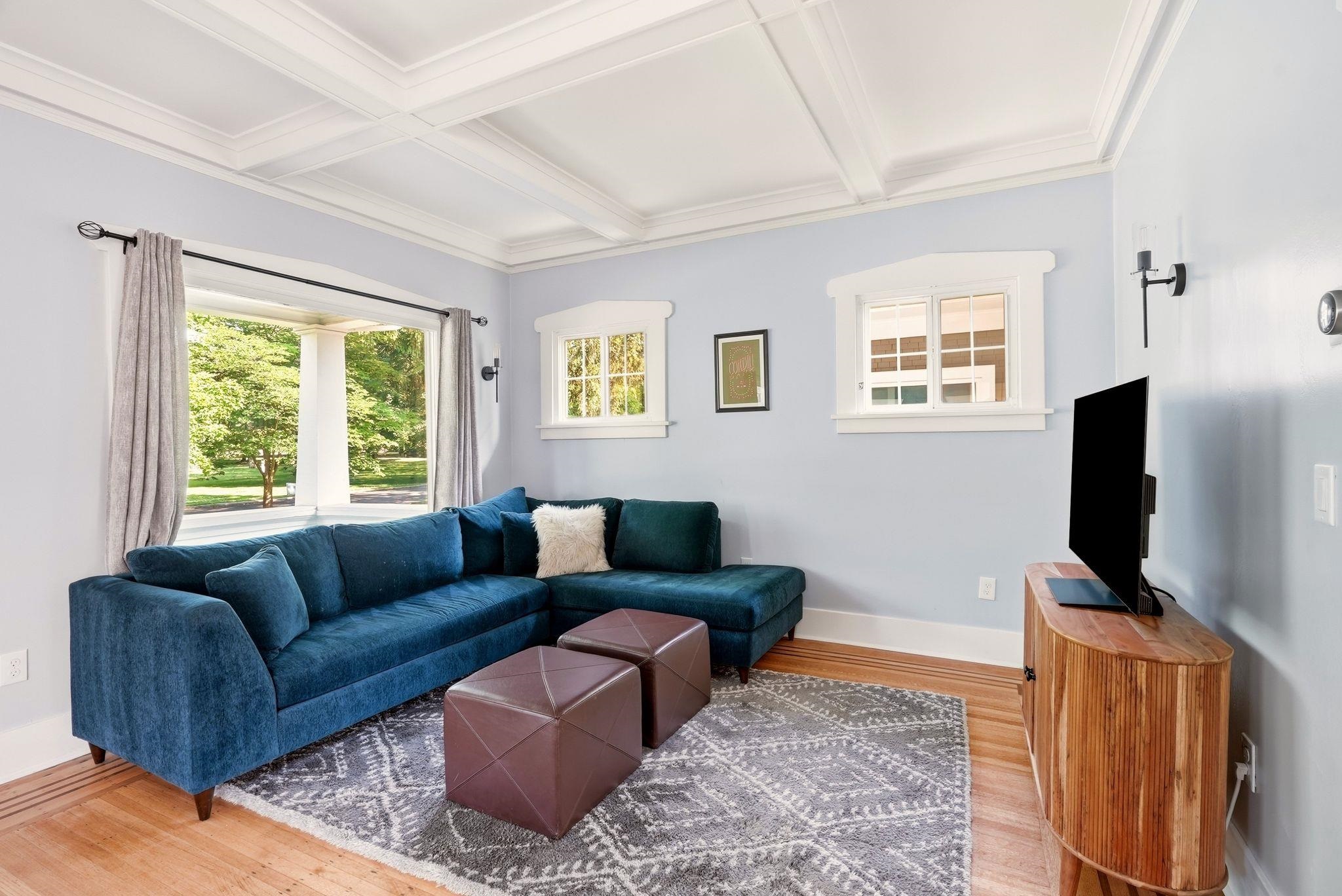 2921 N West Oval St - Photo 7