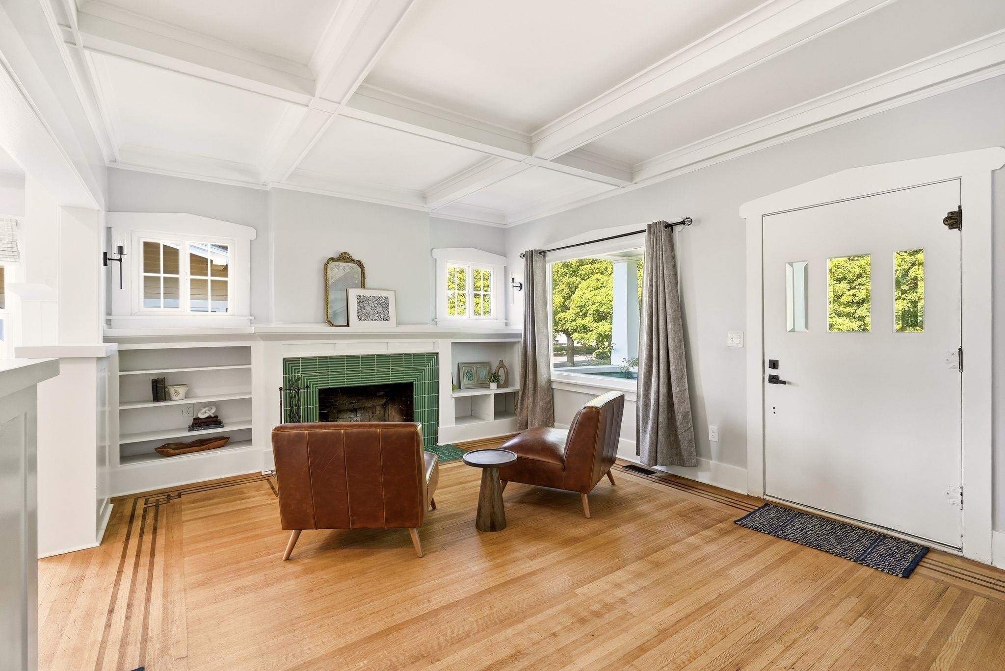 2921 N West Oval St - Photo 8