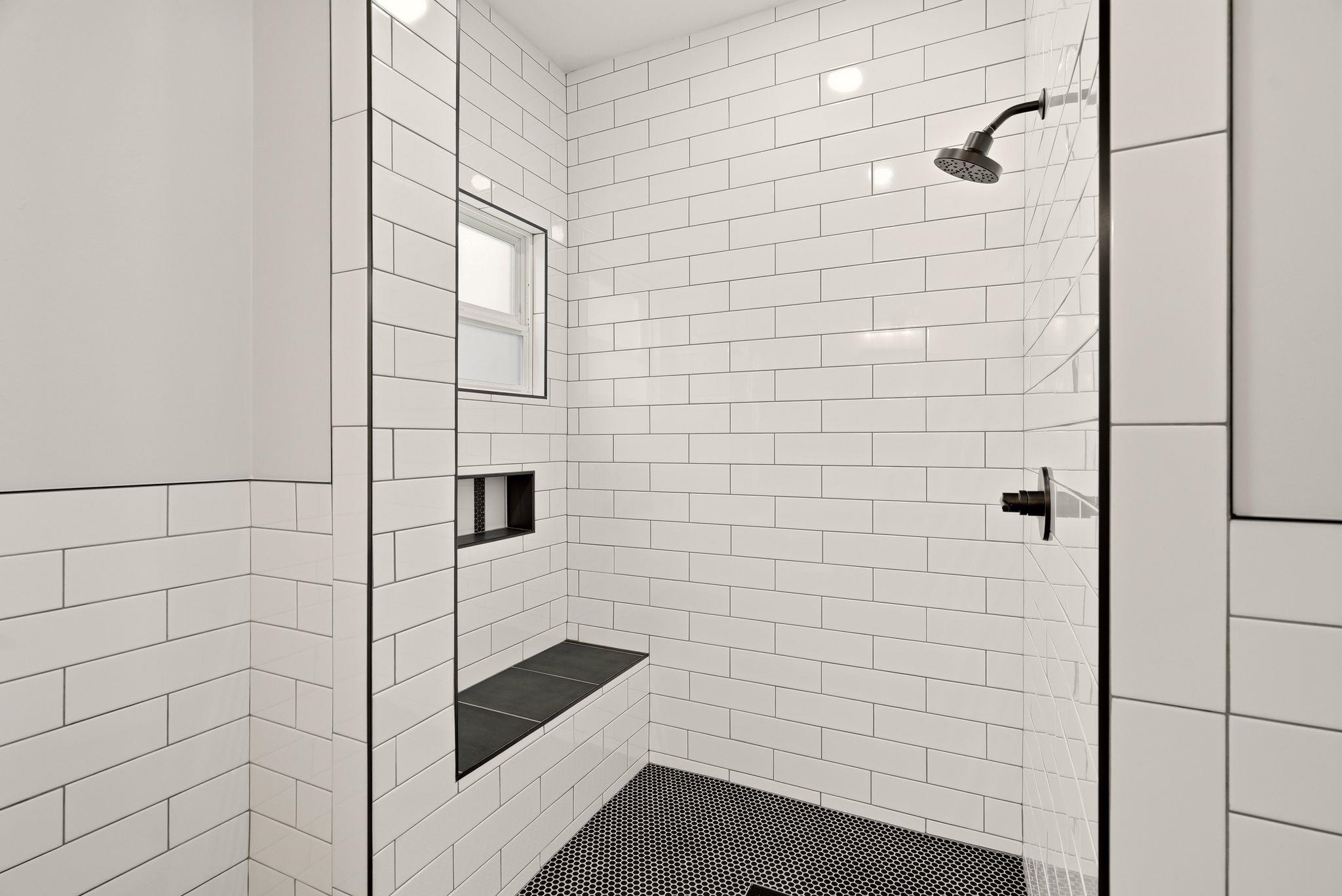 2921 N West Oval St - Photo 25