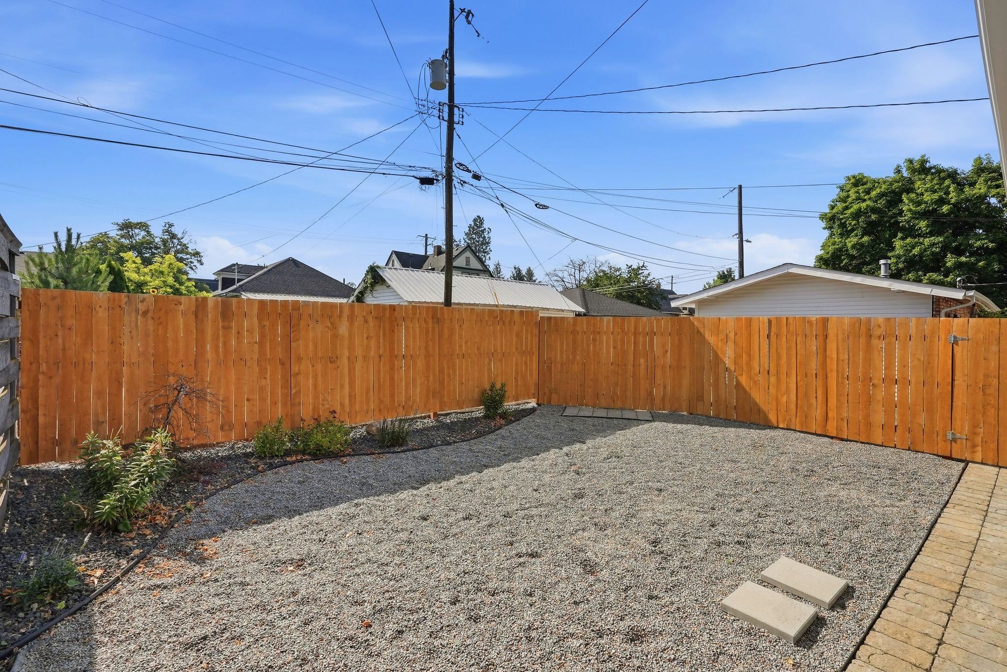 2921 N West Oval St - Photo 38