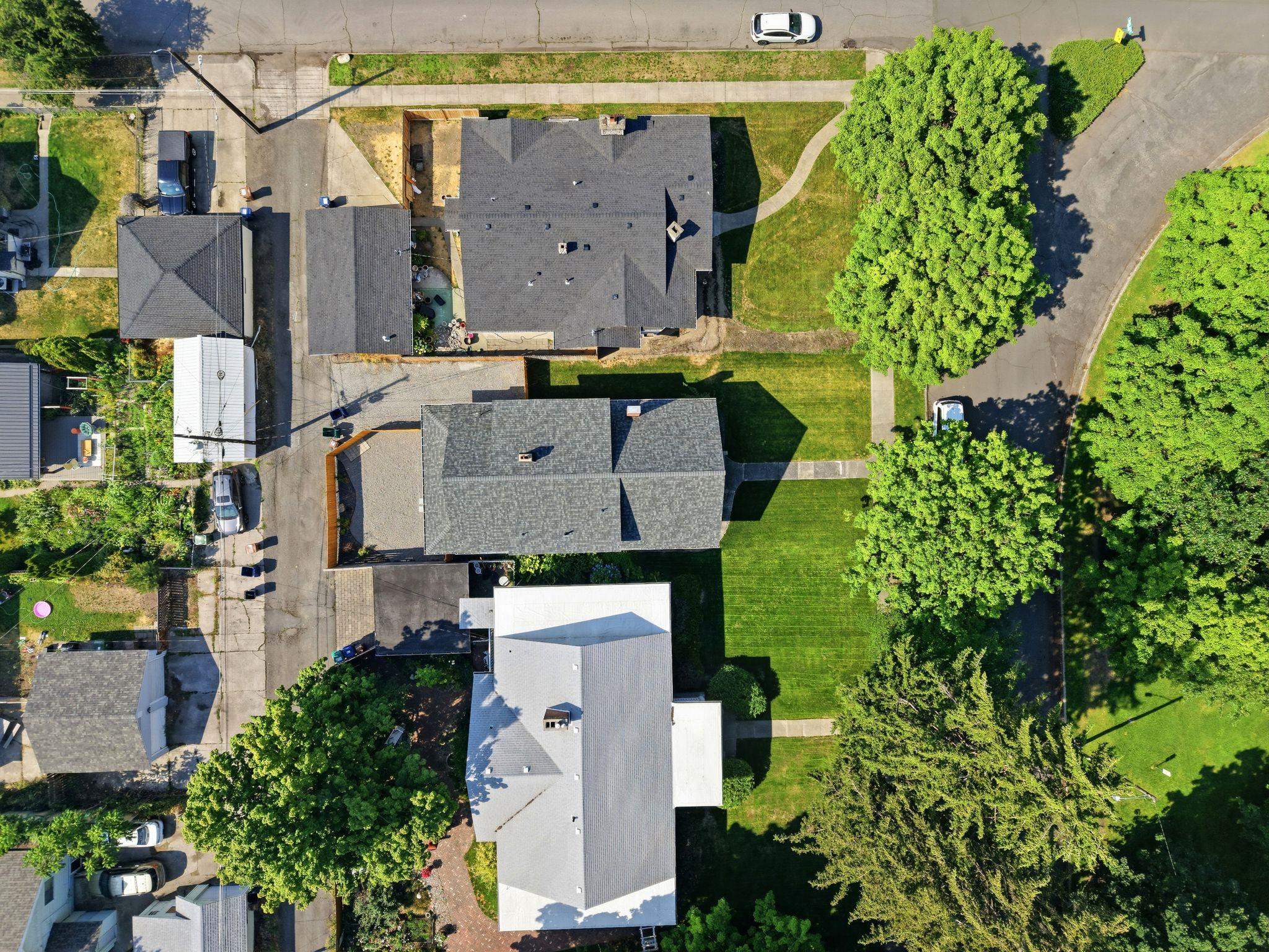 2921 N West Oval St - Photo 42
