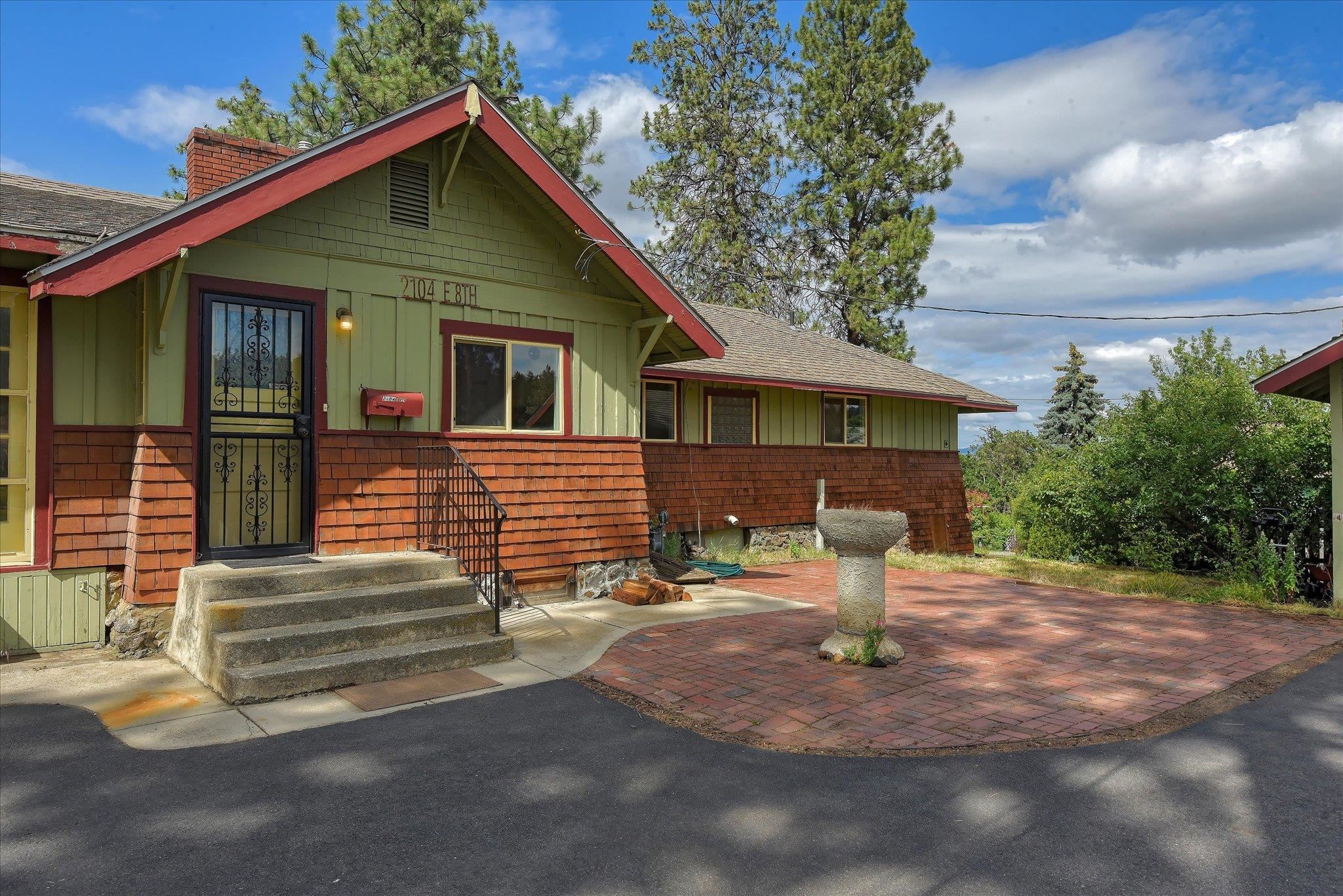 2104 E 8th Ave - Photo 4