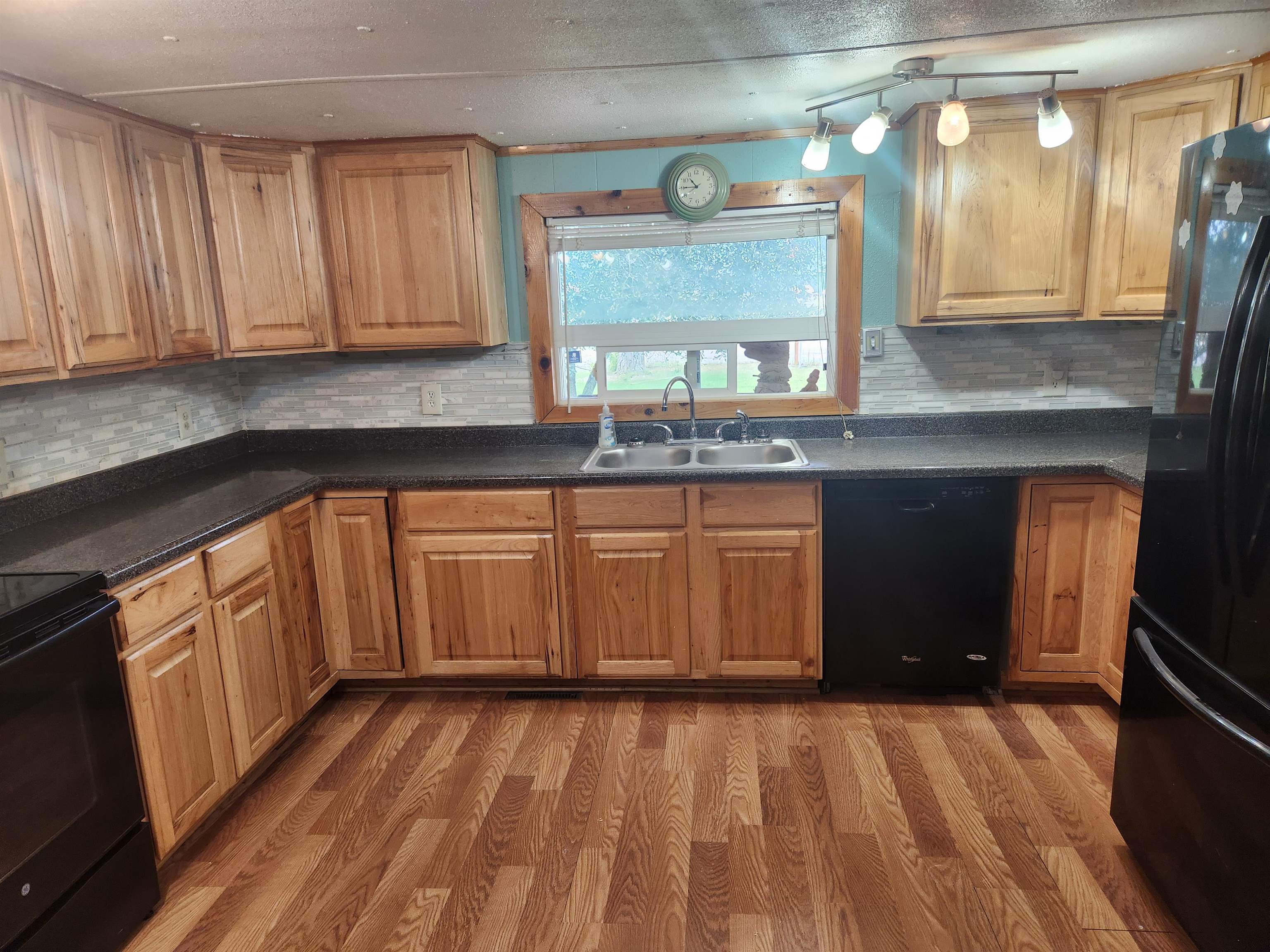 3252 Circle Dr - Photo 9
