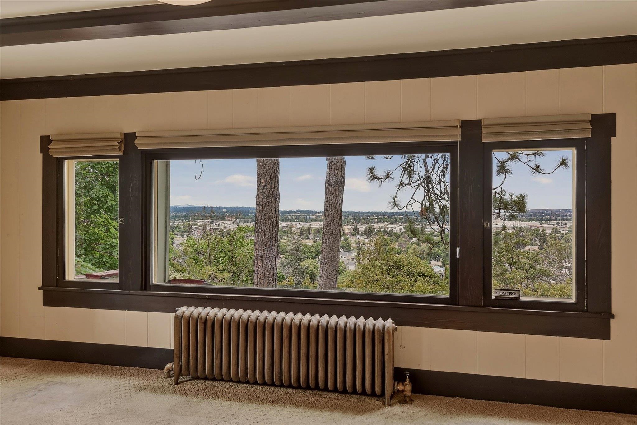2104 E 8th Ave - Photo 6