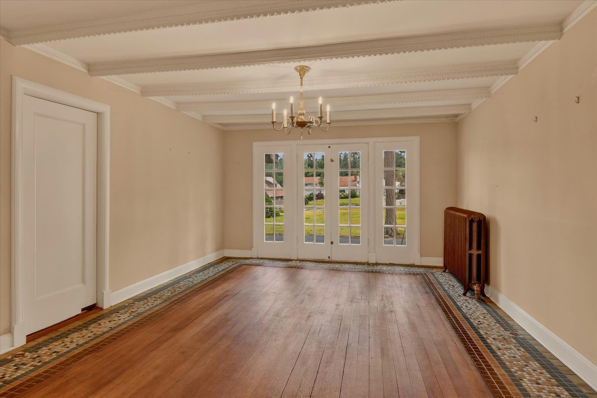 2104 E 8th Ave - Photo 10