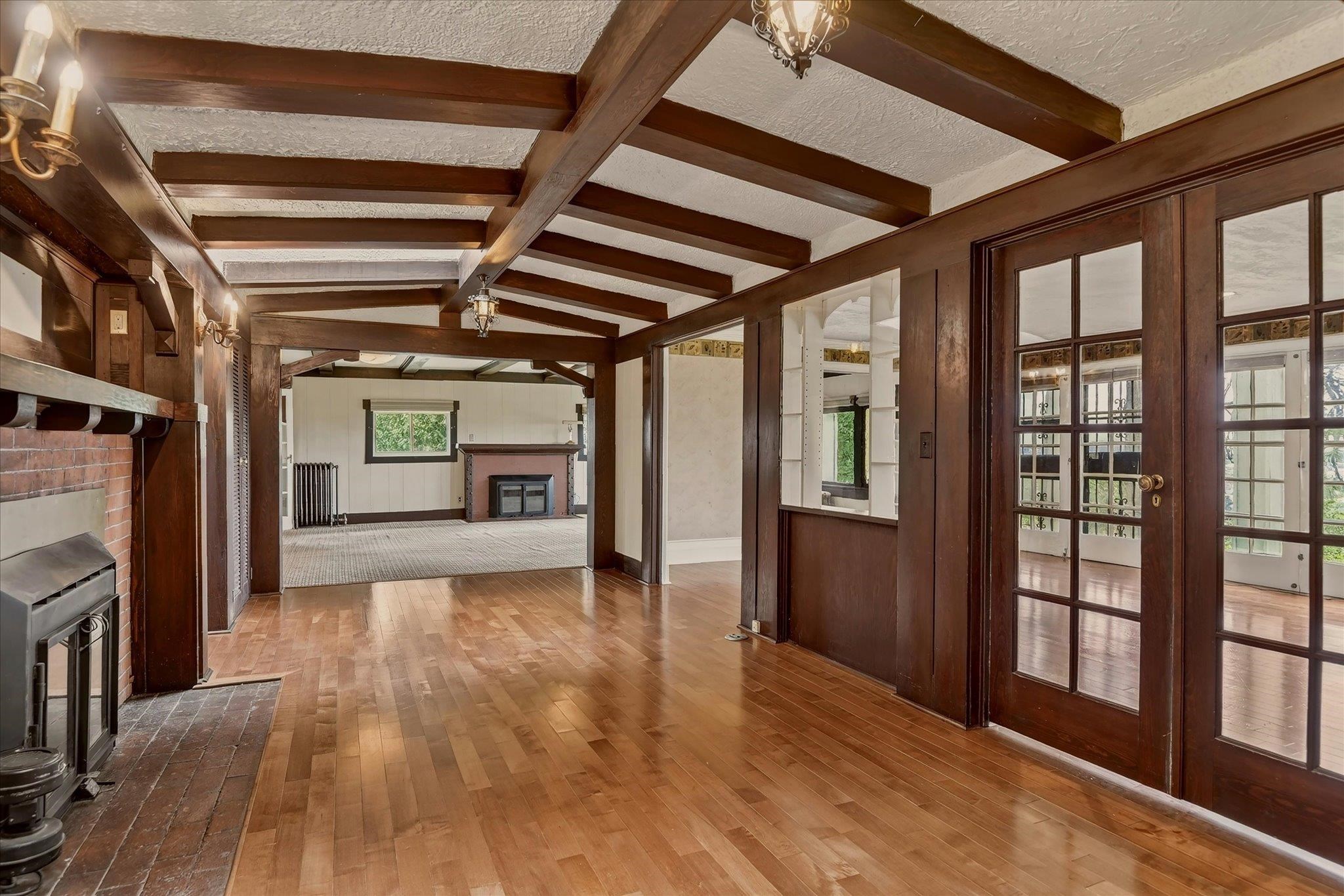 2104 E 8th Ave - Photo 12