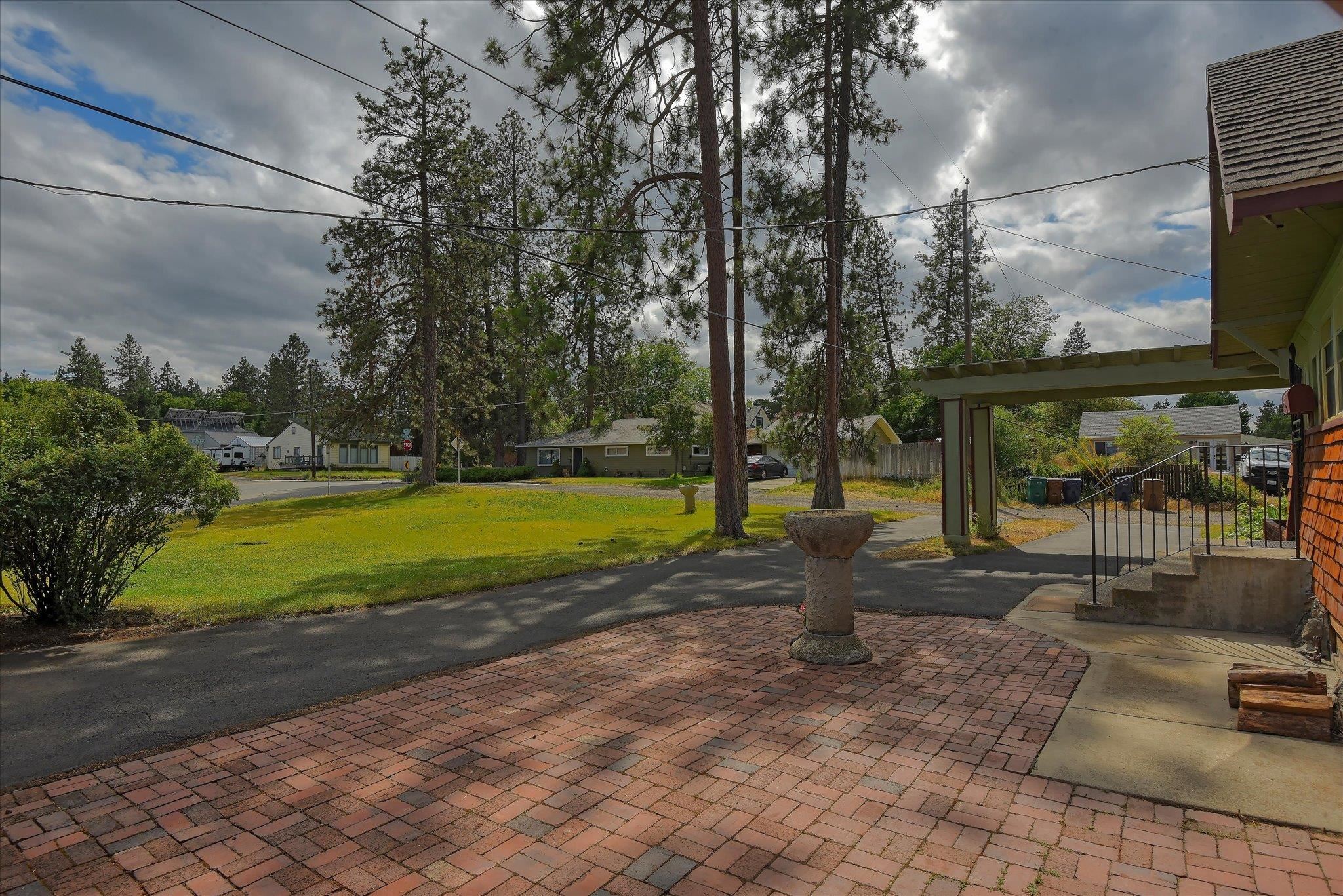 2104 E 8th Ave - Photo 29