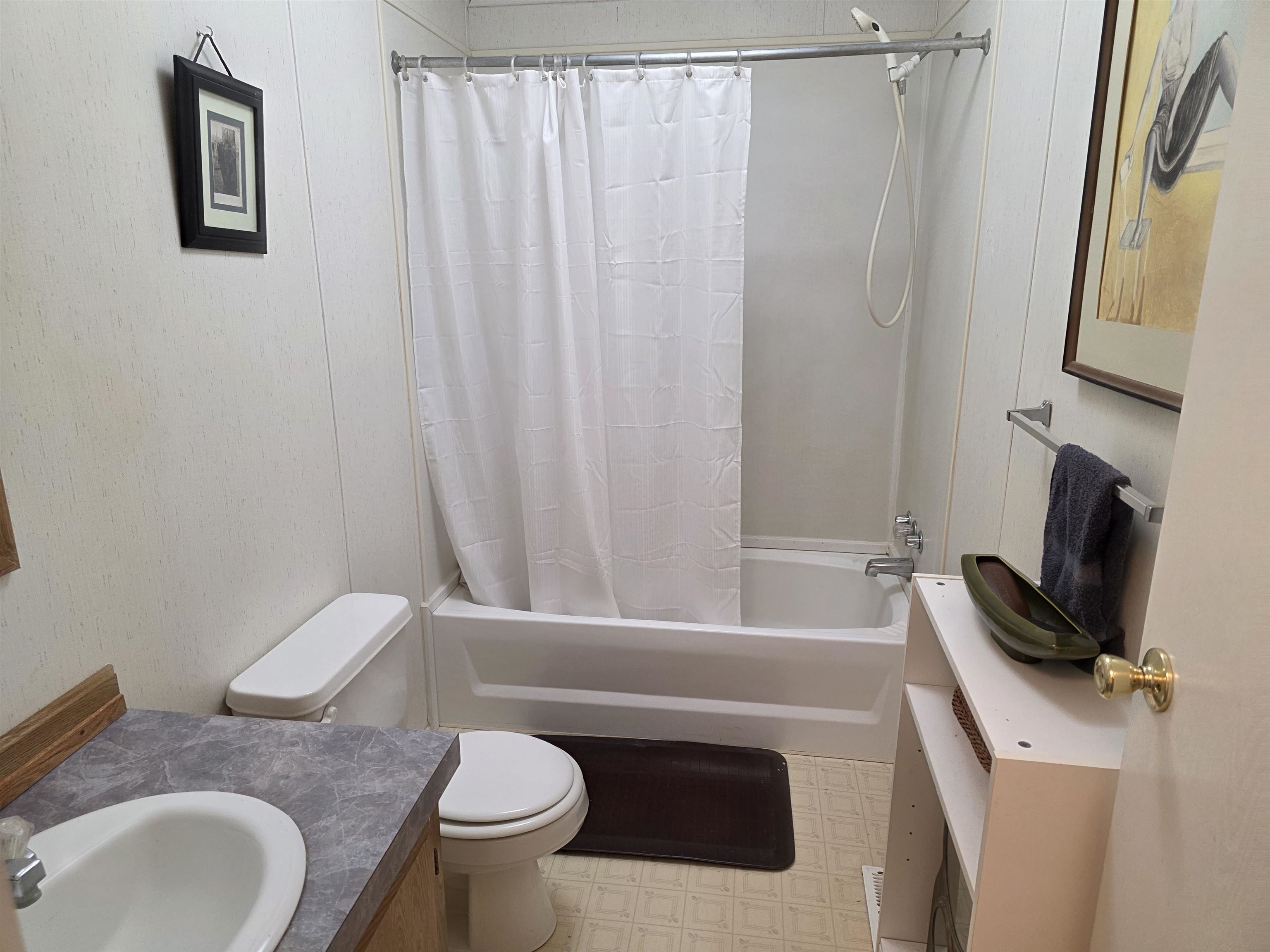 40507 N Division Rd - Photo 12