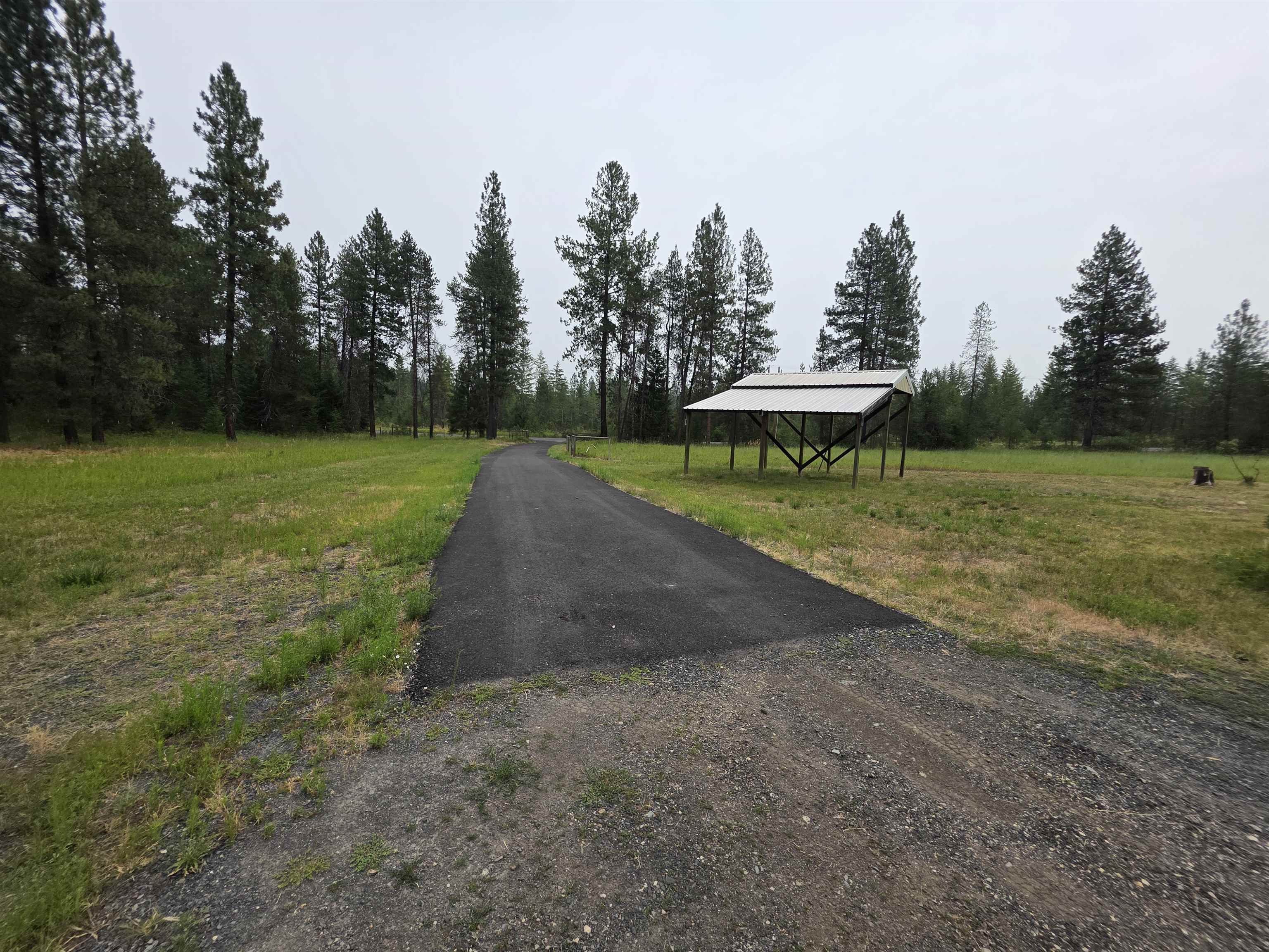 40507 N Division Rd - Photo 24