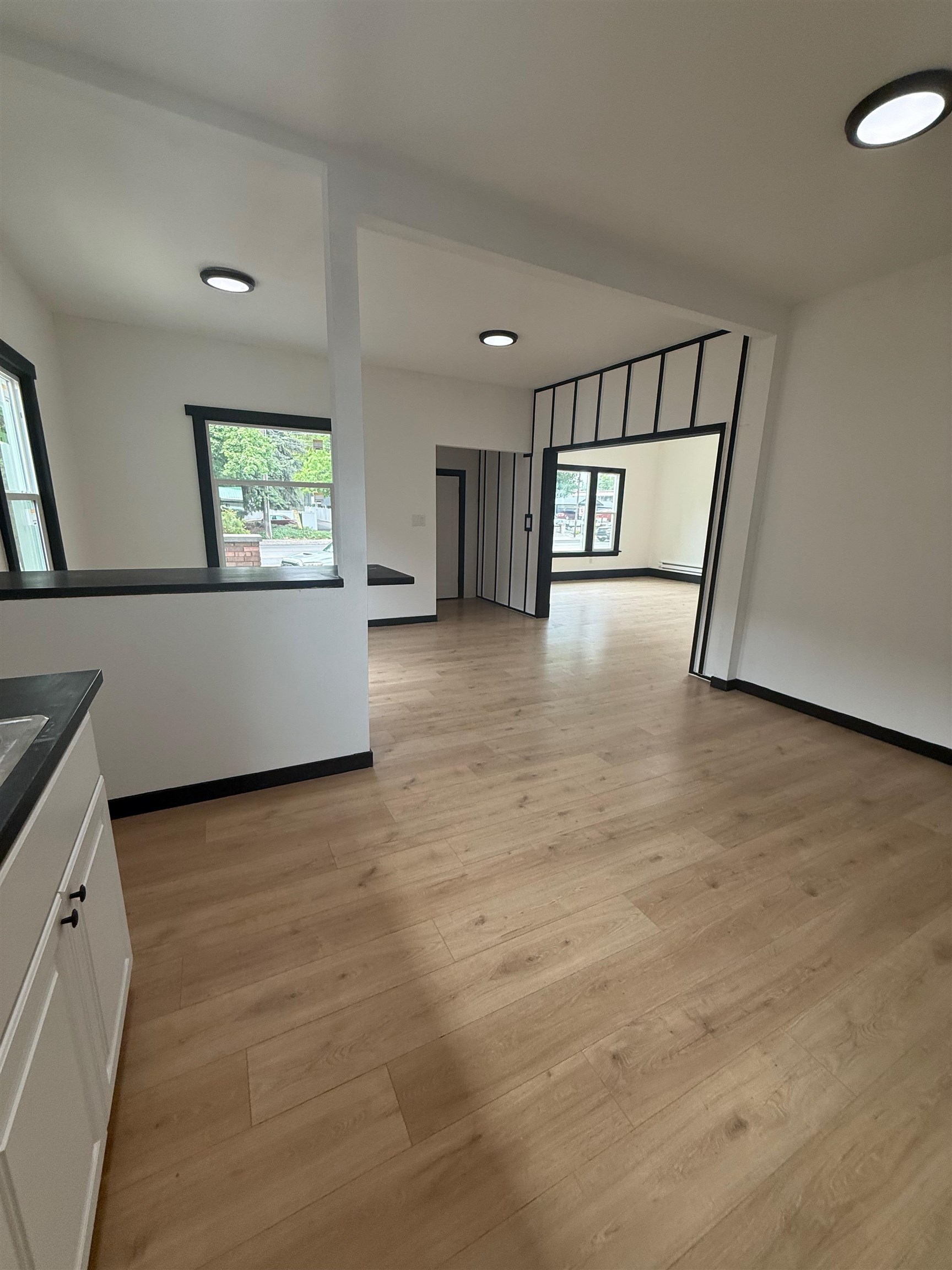 3415 S Grand Blvd - Photo 33