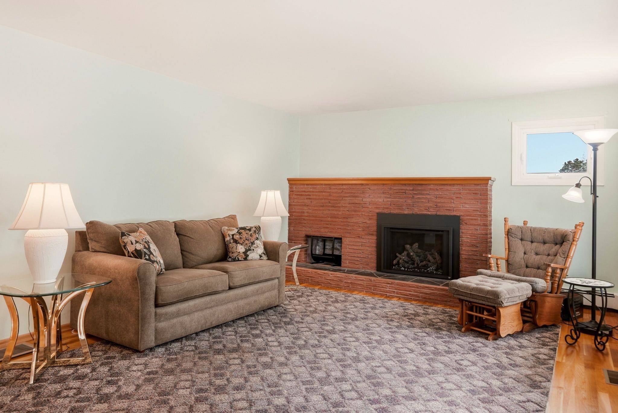 305 E Barker St - Photo 5
