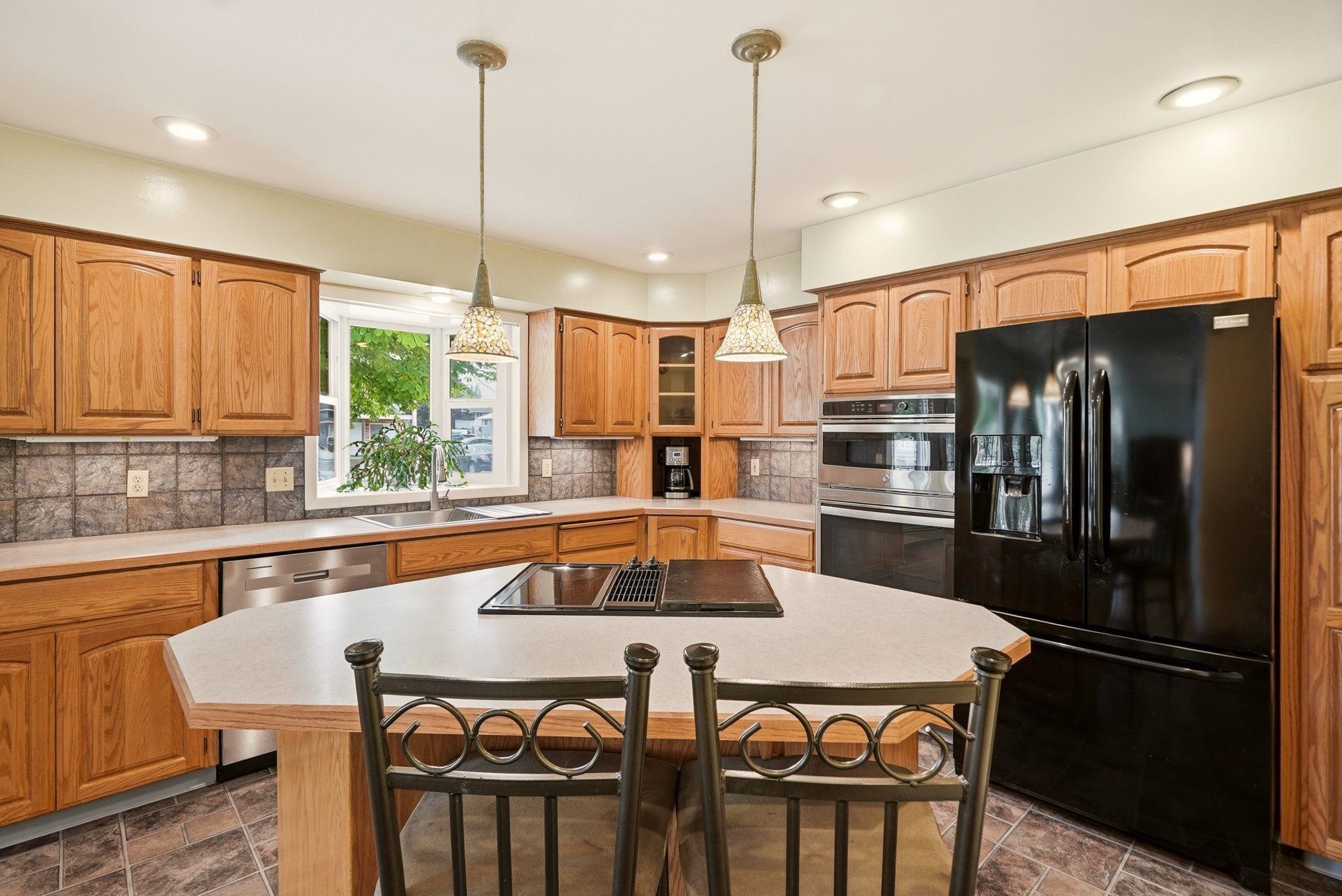 305 E Barker St - Photo 9