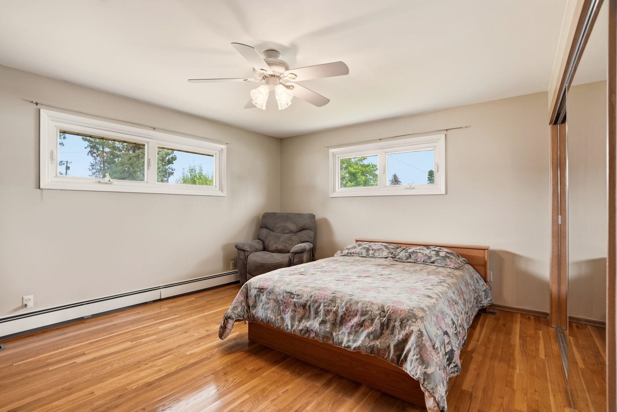 305 E Barker St - Photo 12