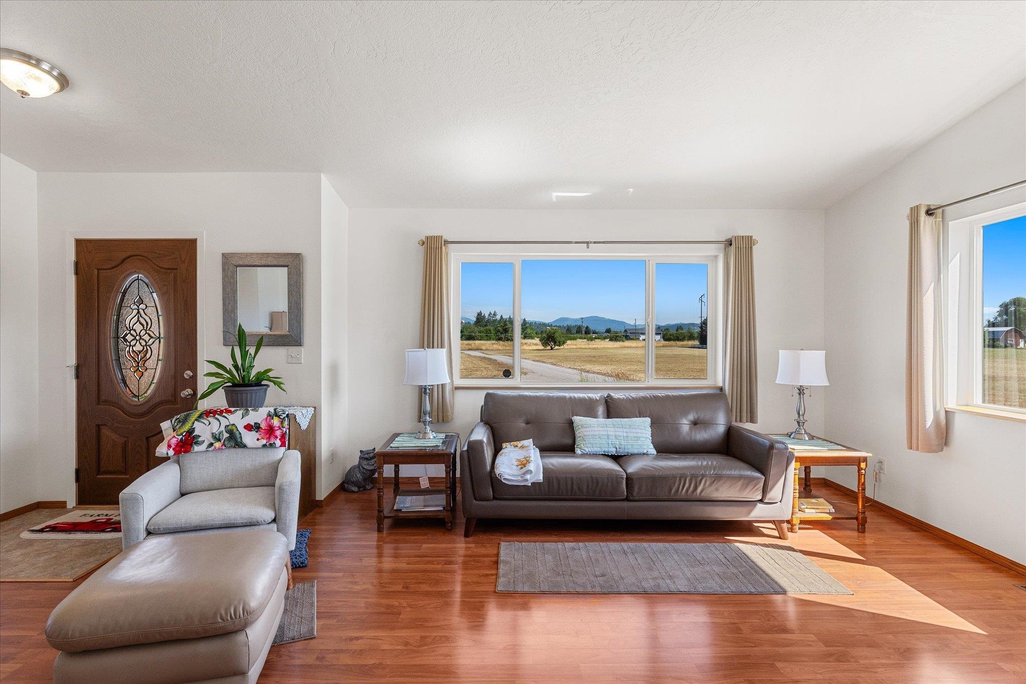 24106 Railroad Ave - Photo 5