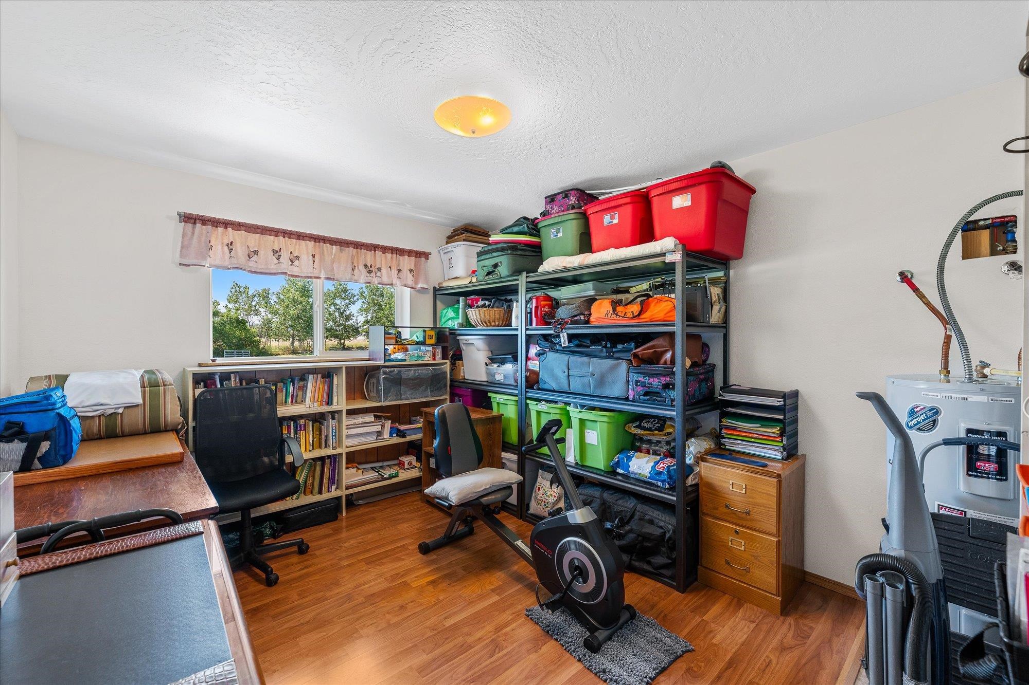 24106 Railroad Ave - Photo 19