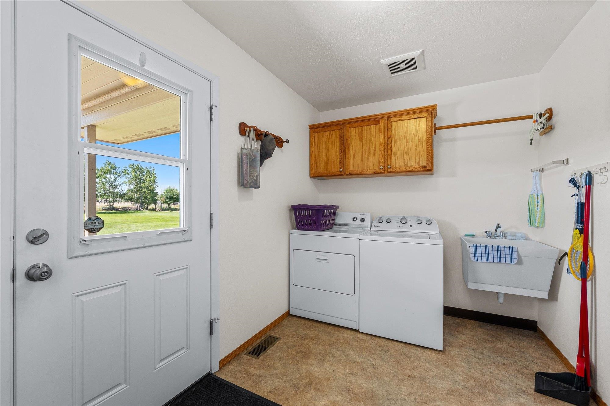 24106 Railroad Ave - Photo 20