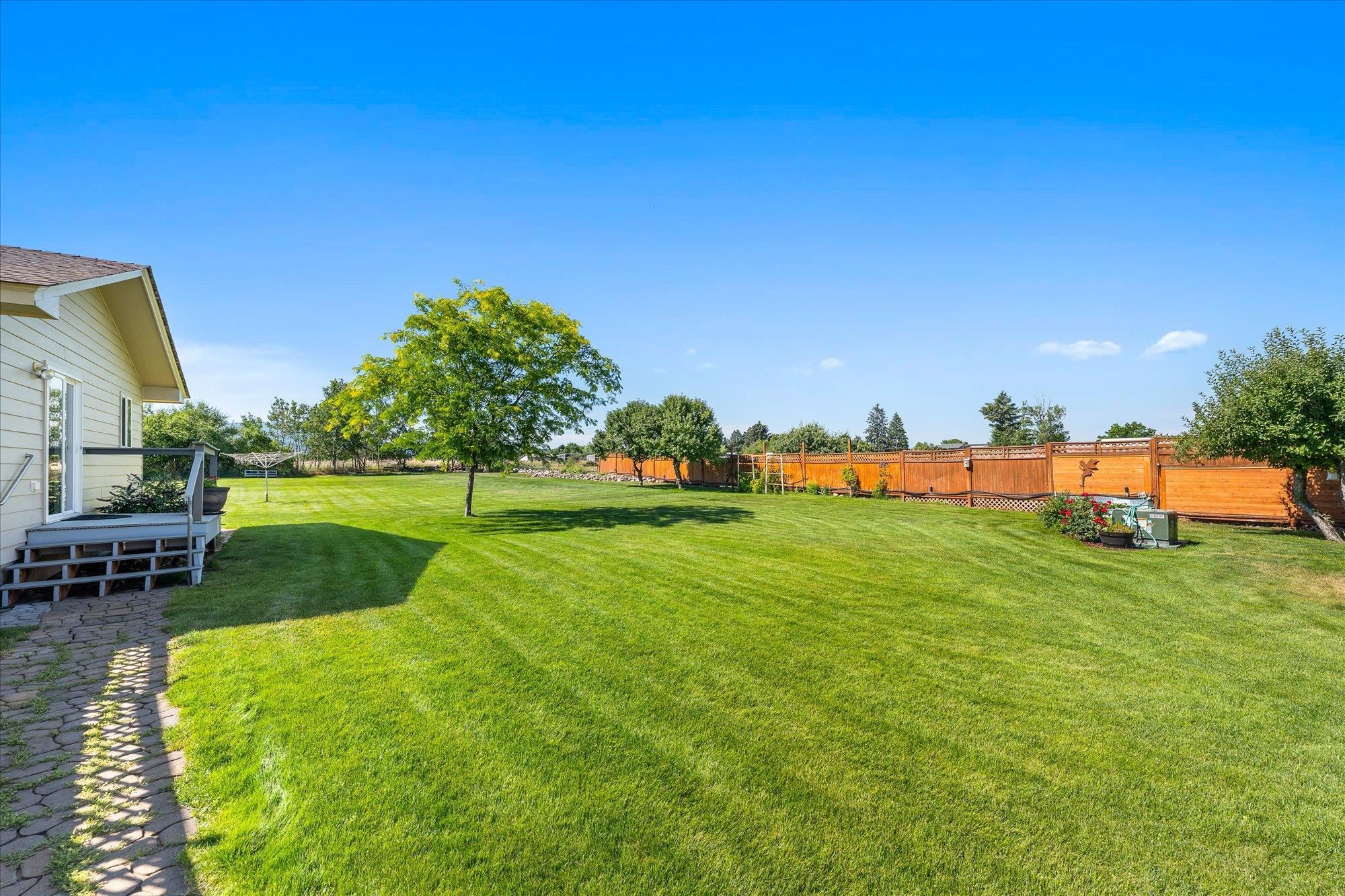24106 Railroad Ave - Photo 26