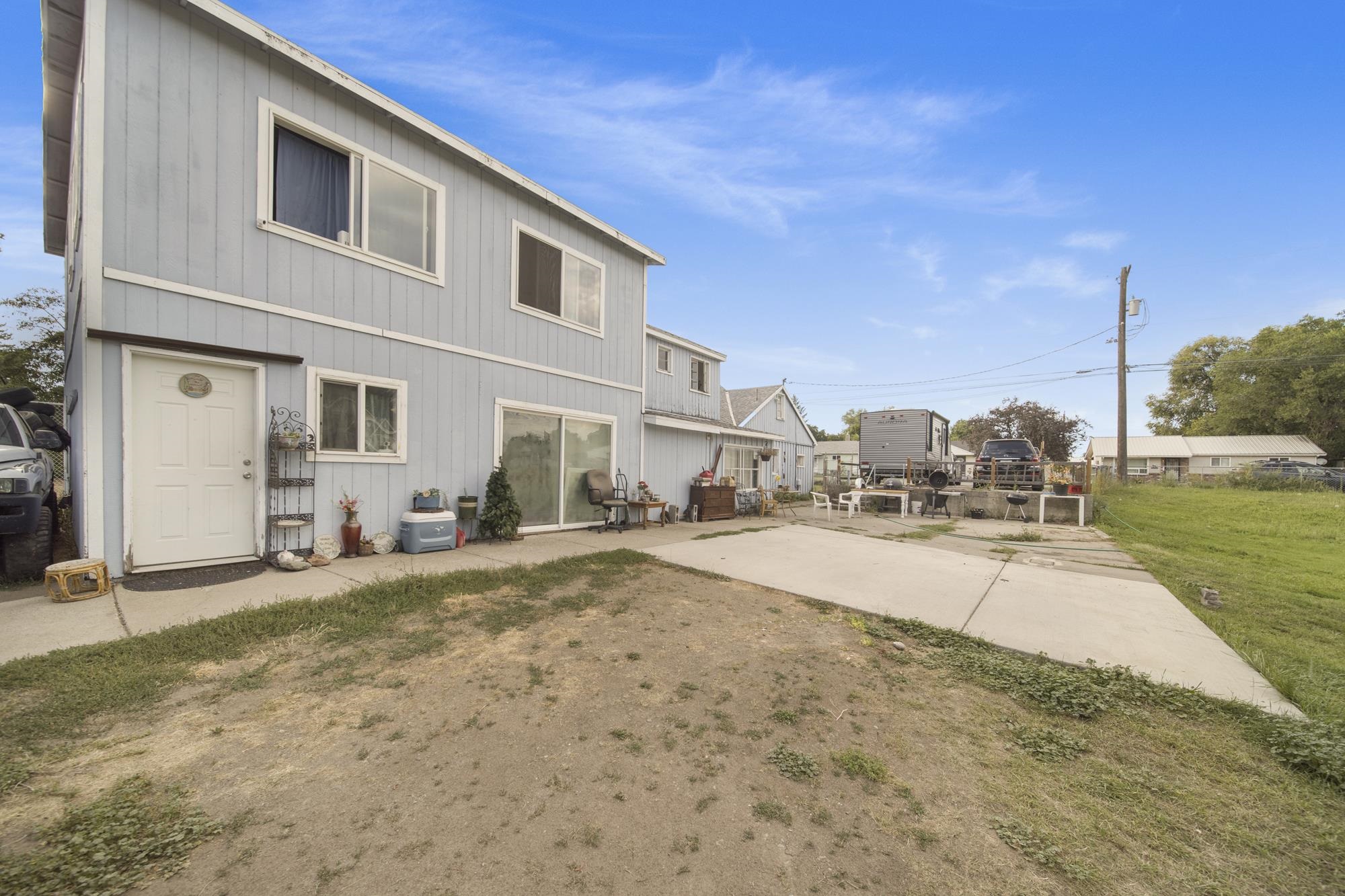 1648 E Rowan Ave - Photo 3