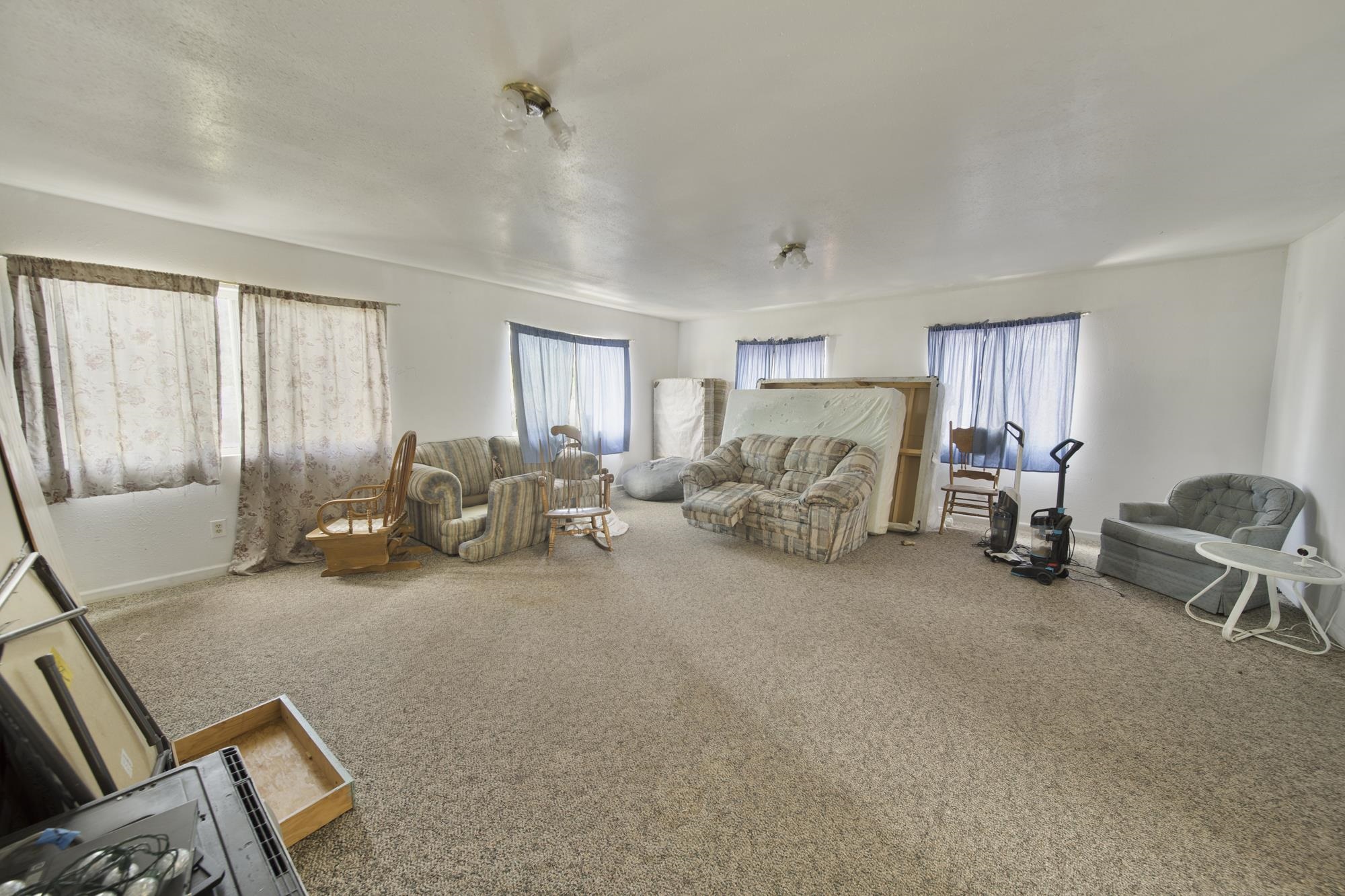 1648 E Rowan Ave - Photo 18
