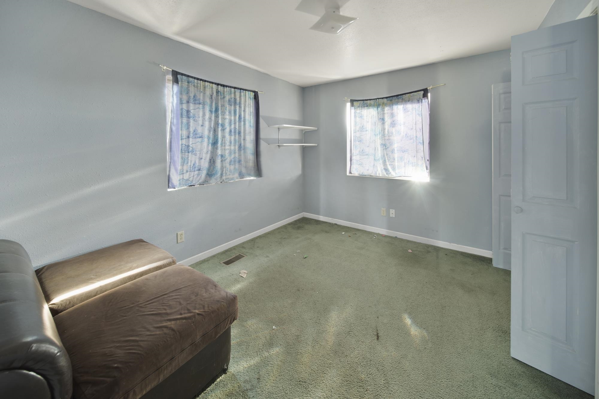1648 E Rowan Ave - Photo 20