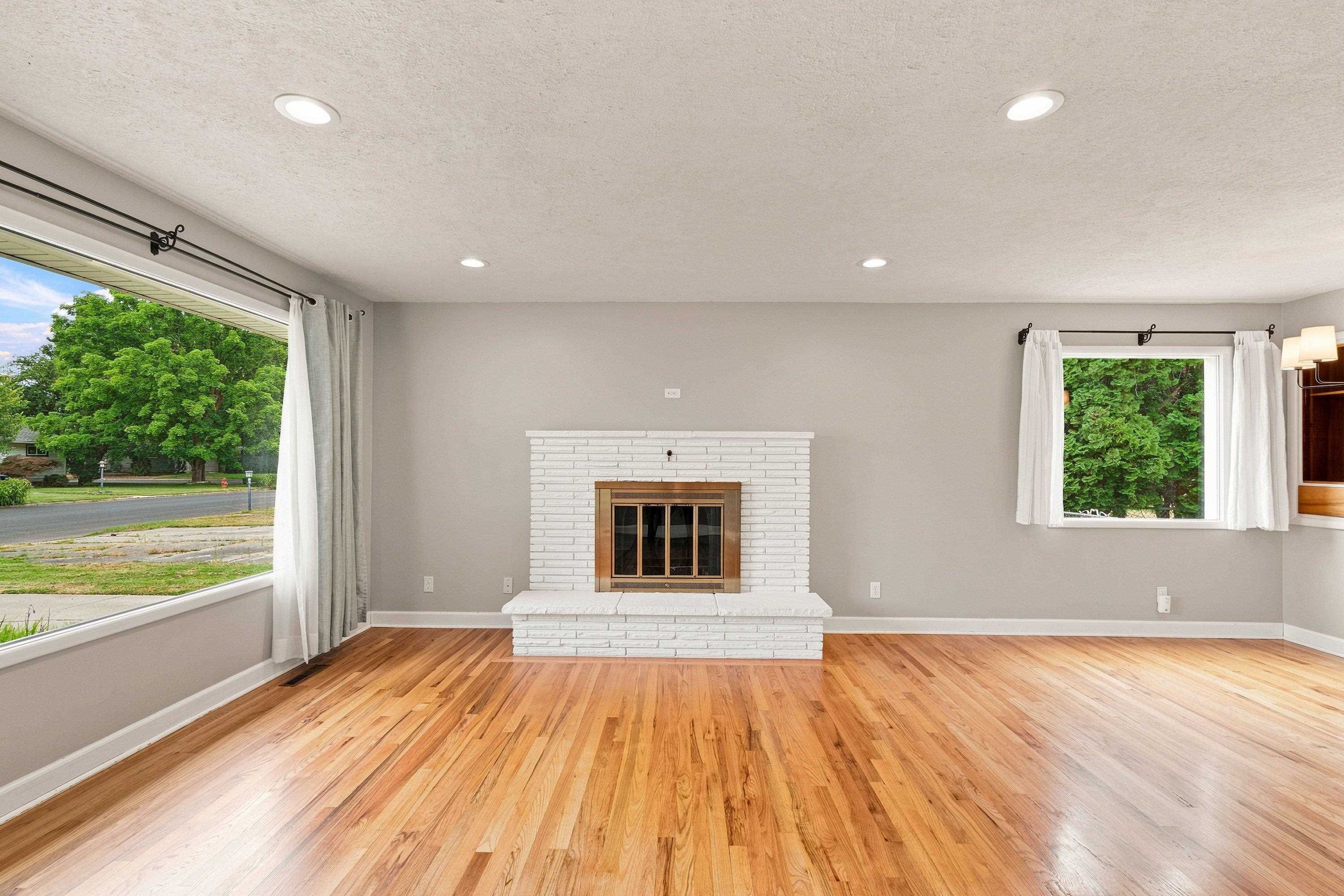 609 W Barnes Rd - Photo 5