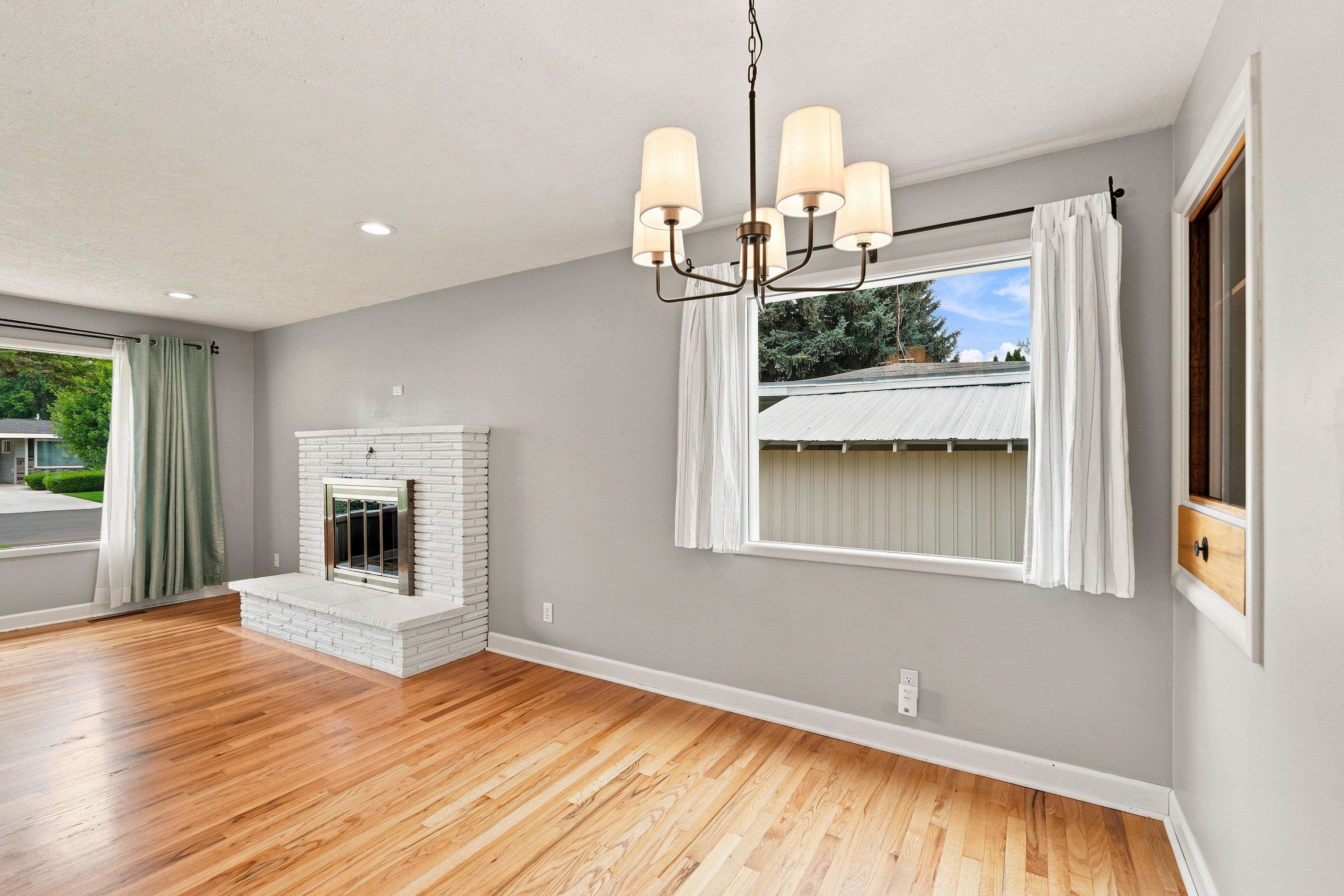 609 W Barnes Rd - Photo 9