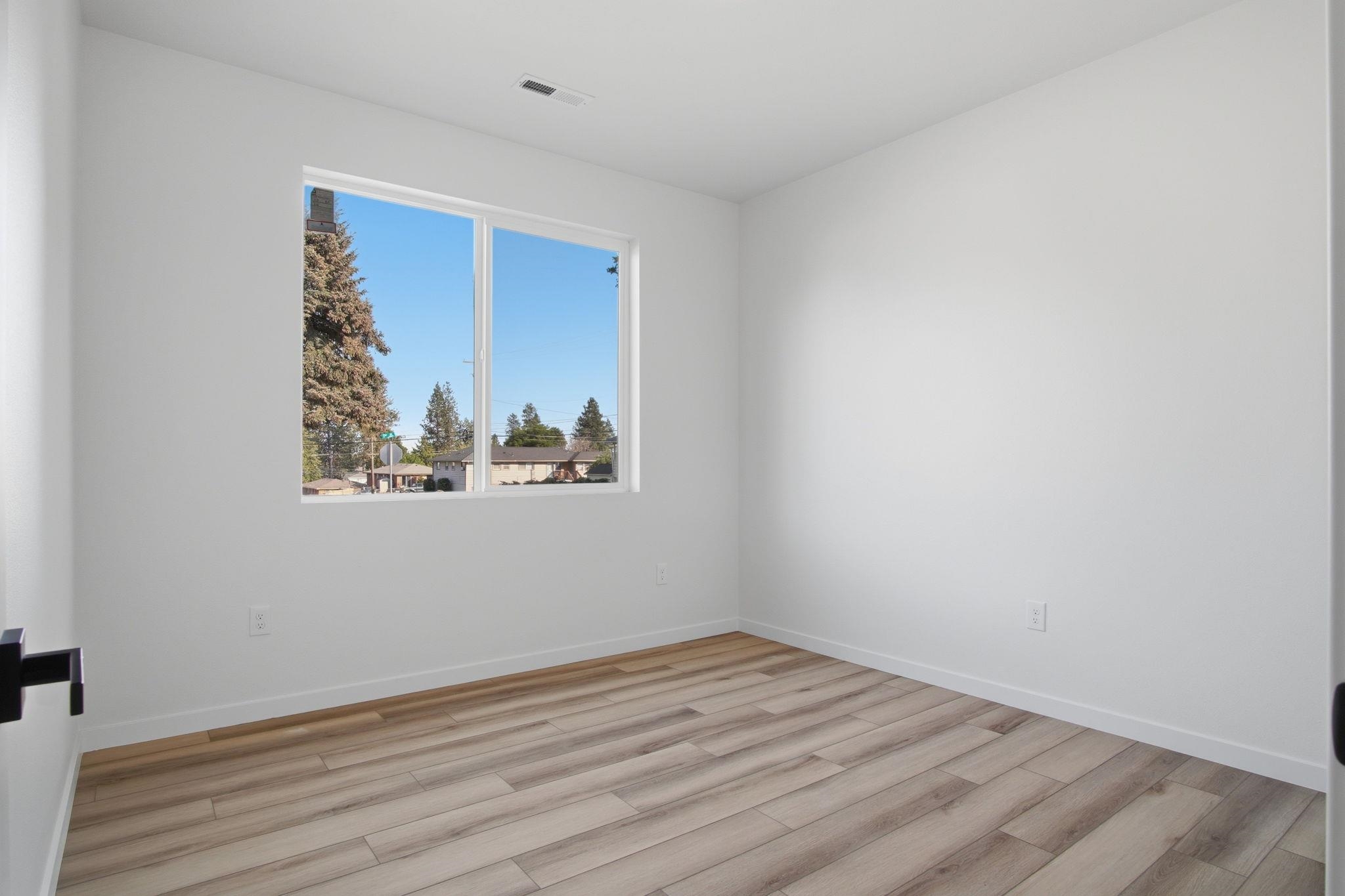 1702 5TH St - Photo 15