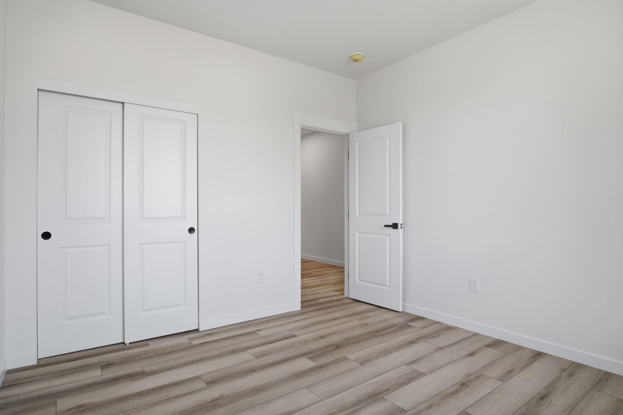 1702 5TH St - Photo 17