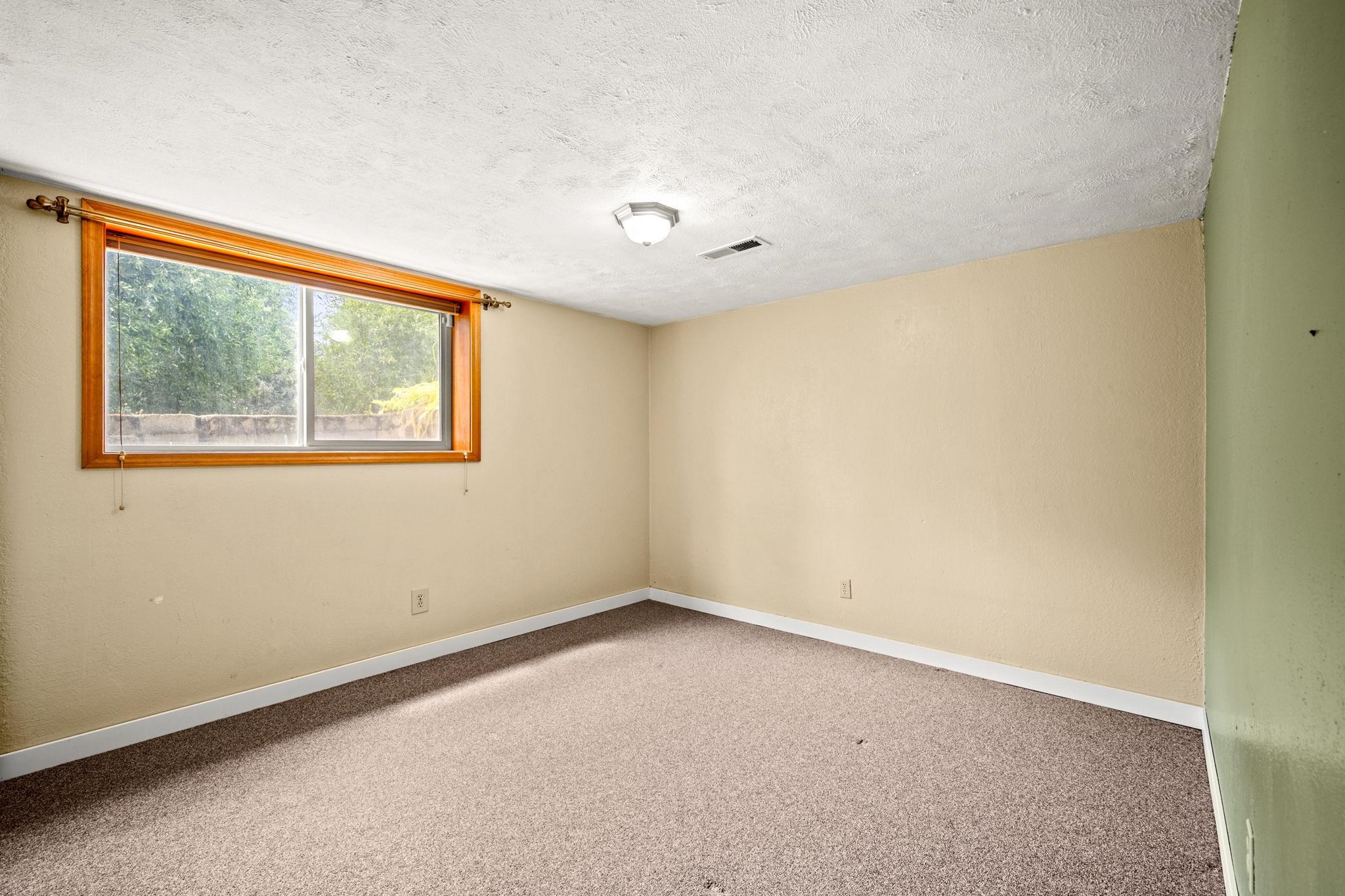 8511 E Hamilton Rd - Photo 35