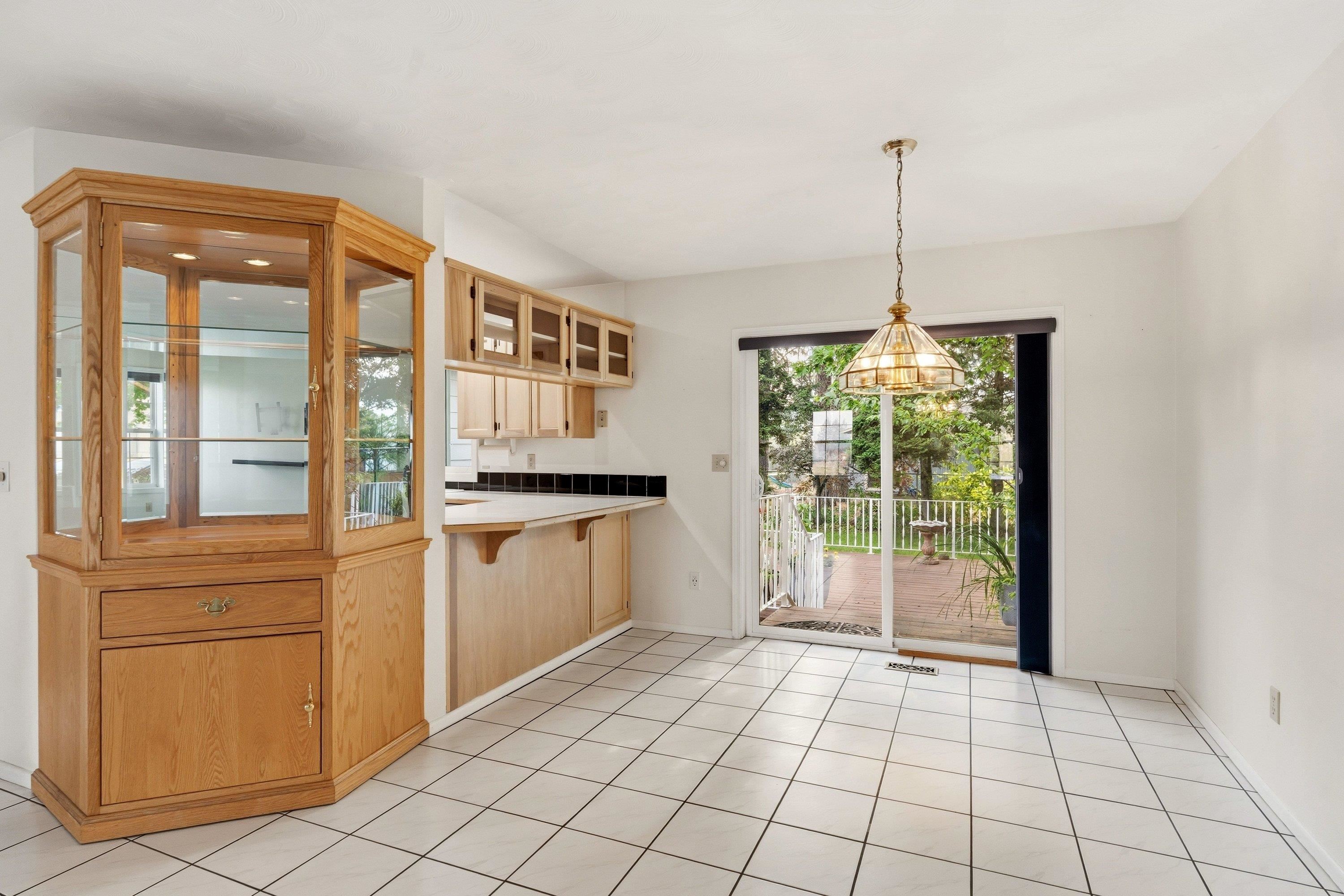 8126 N COLTON St - Photo 11