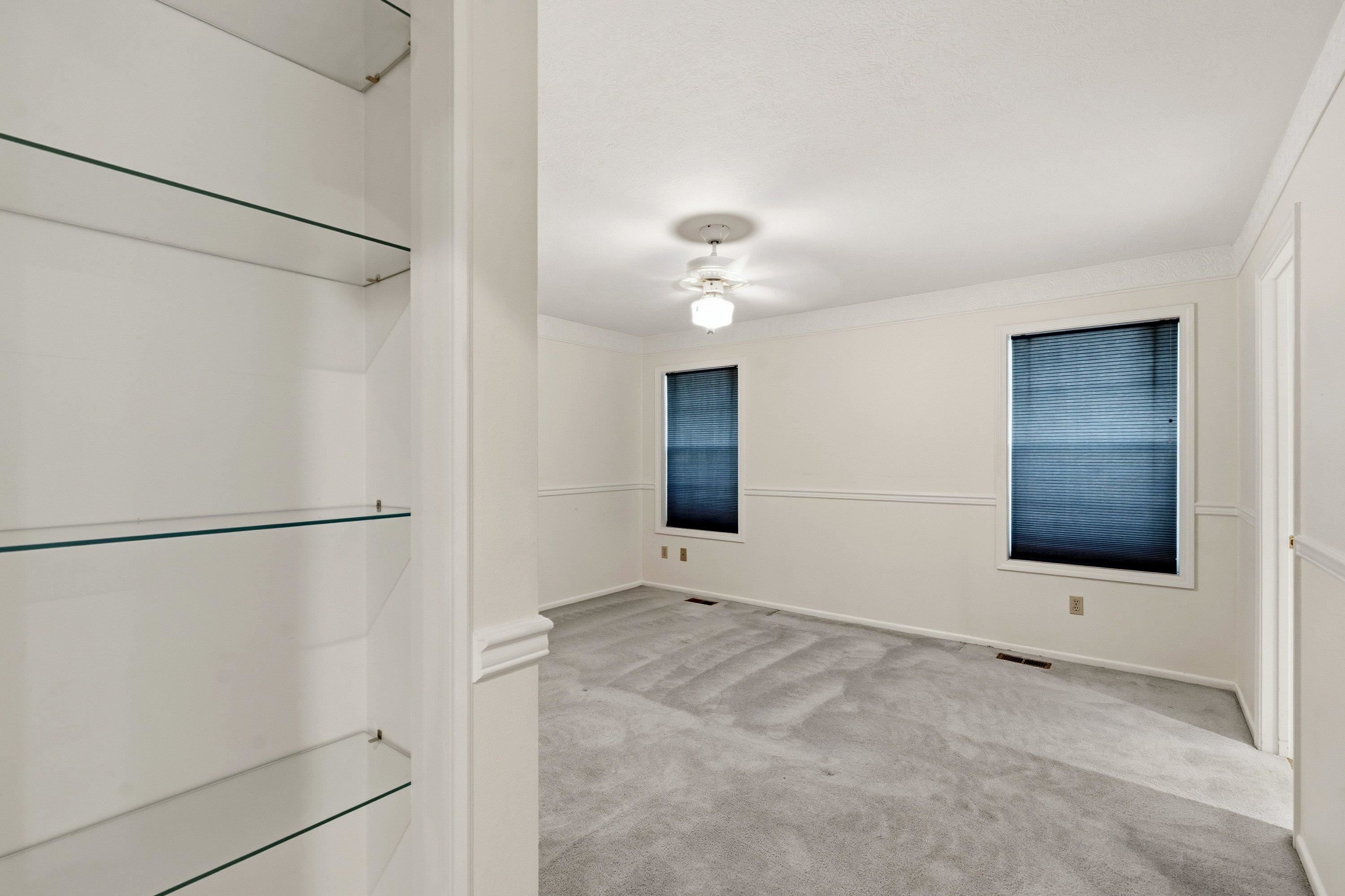 8126 N COLTON St - Photo 18