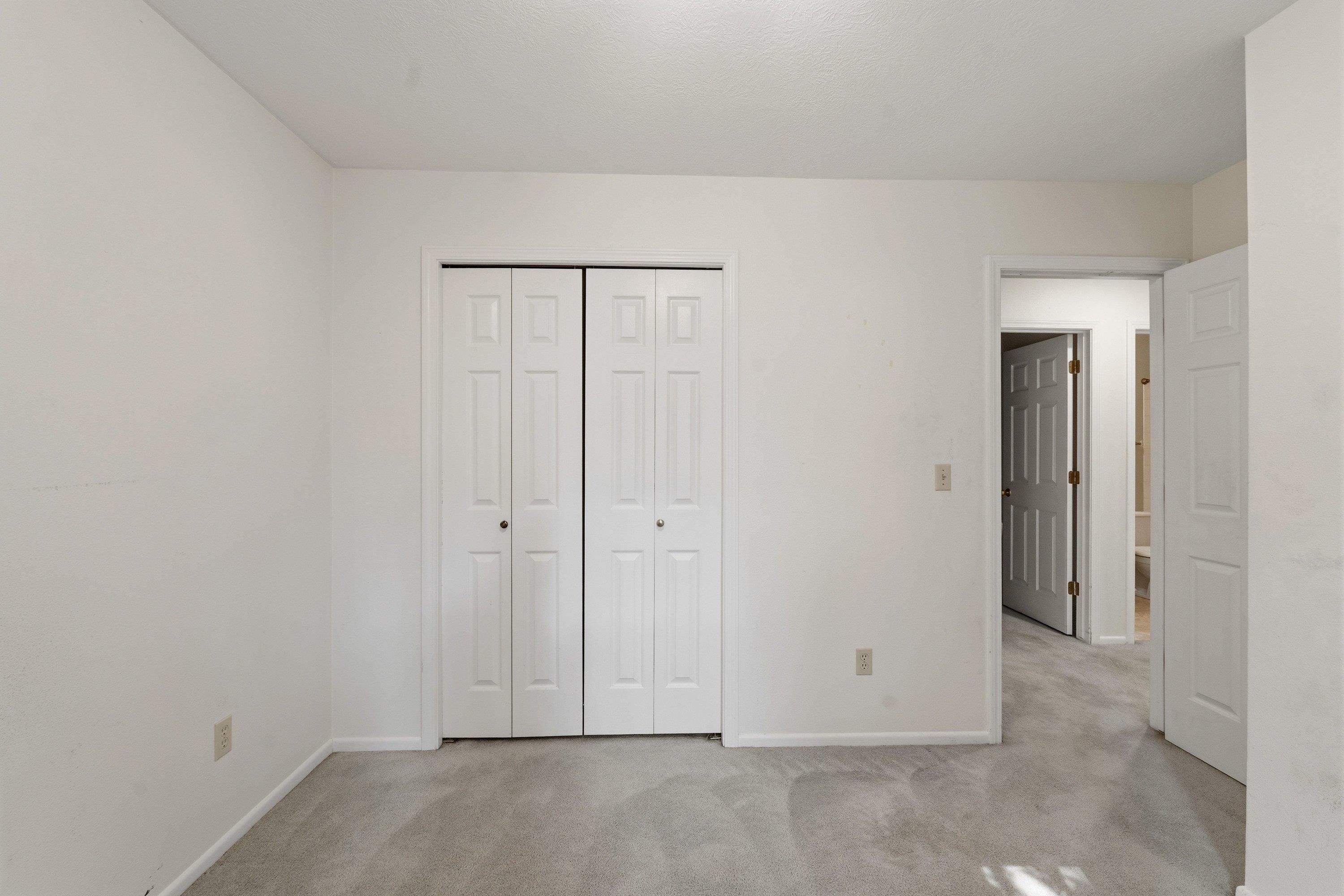 8126 N COLTON St - Photo 24