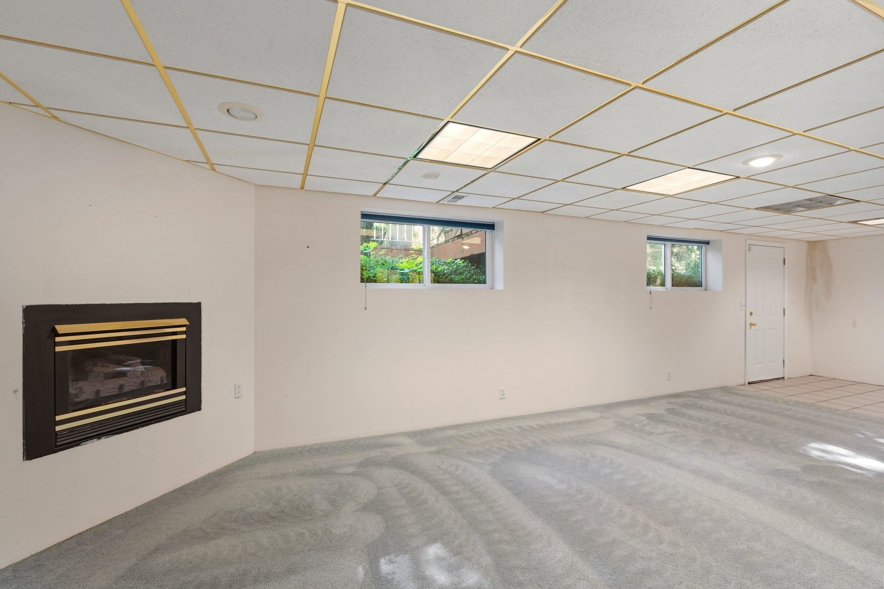 8126 N COLTON St - Photo 30