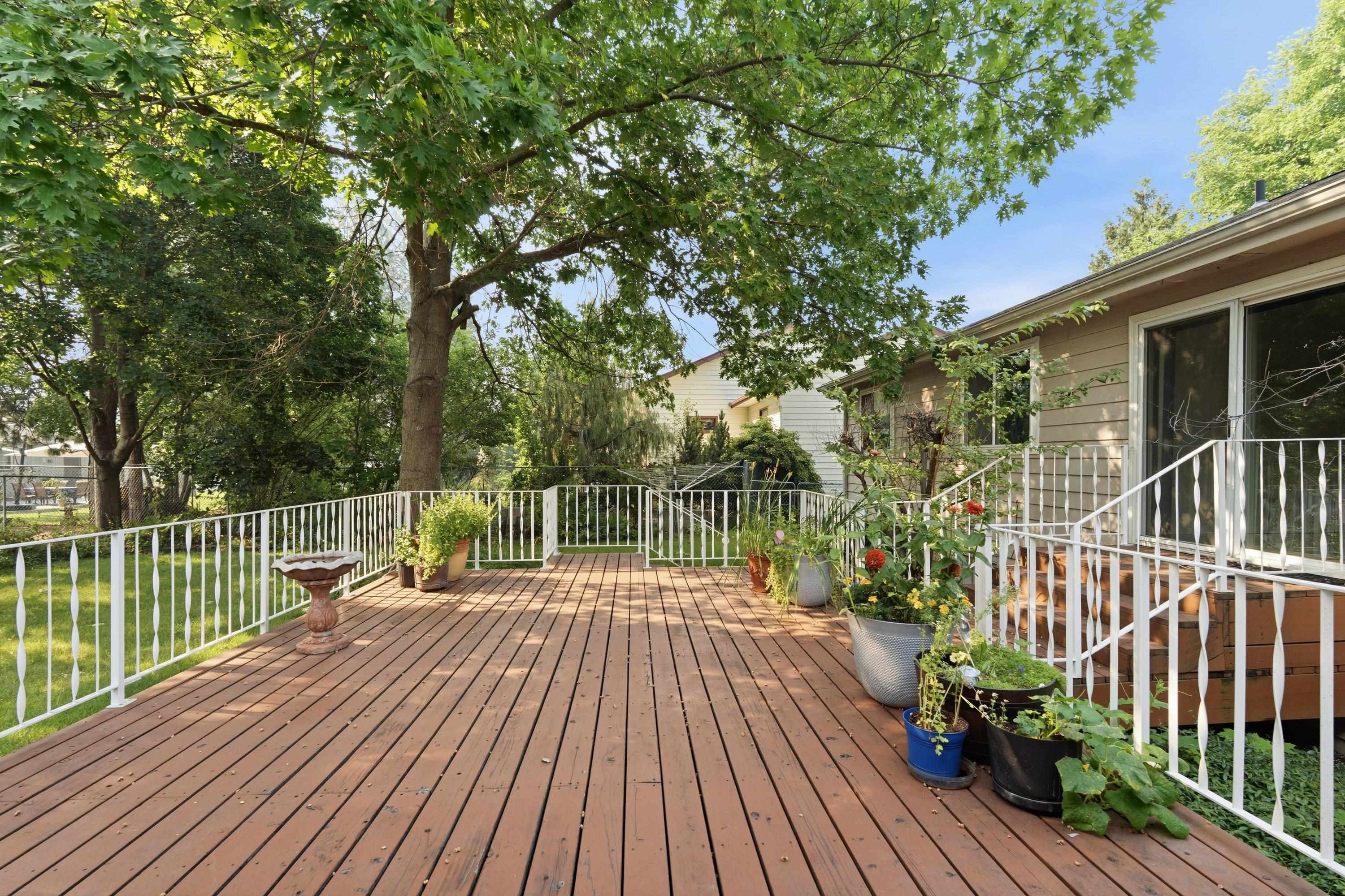 8126 N COLTON St - Photo 43