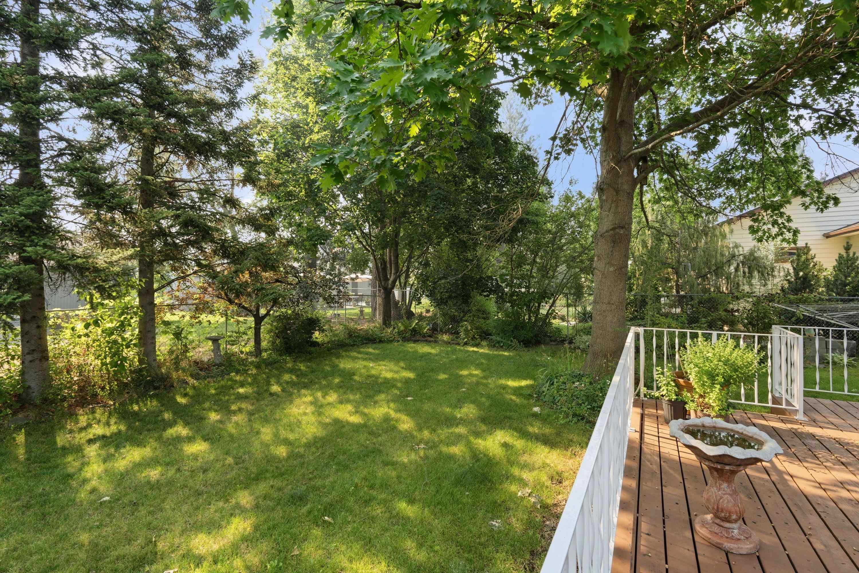 8126 N COLTON St - Photo 45