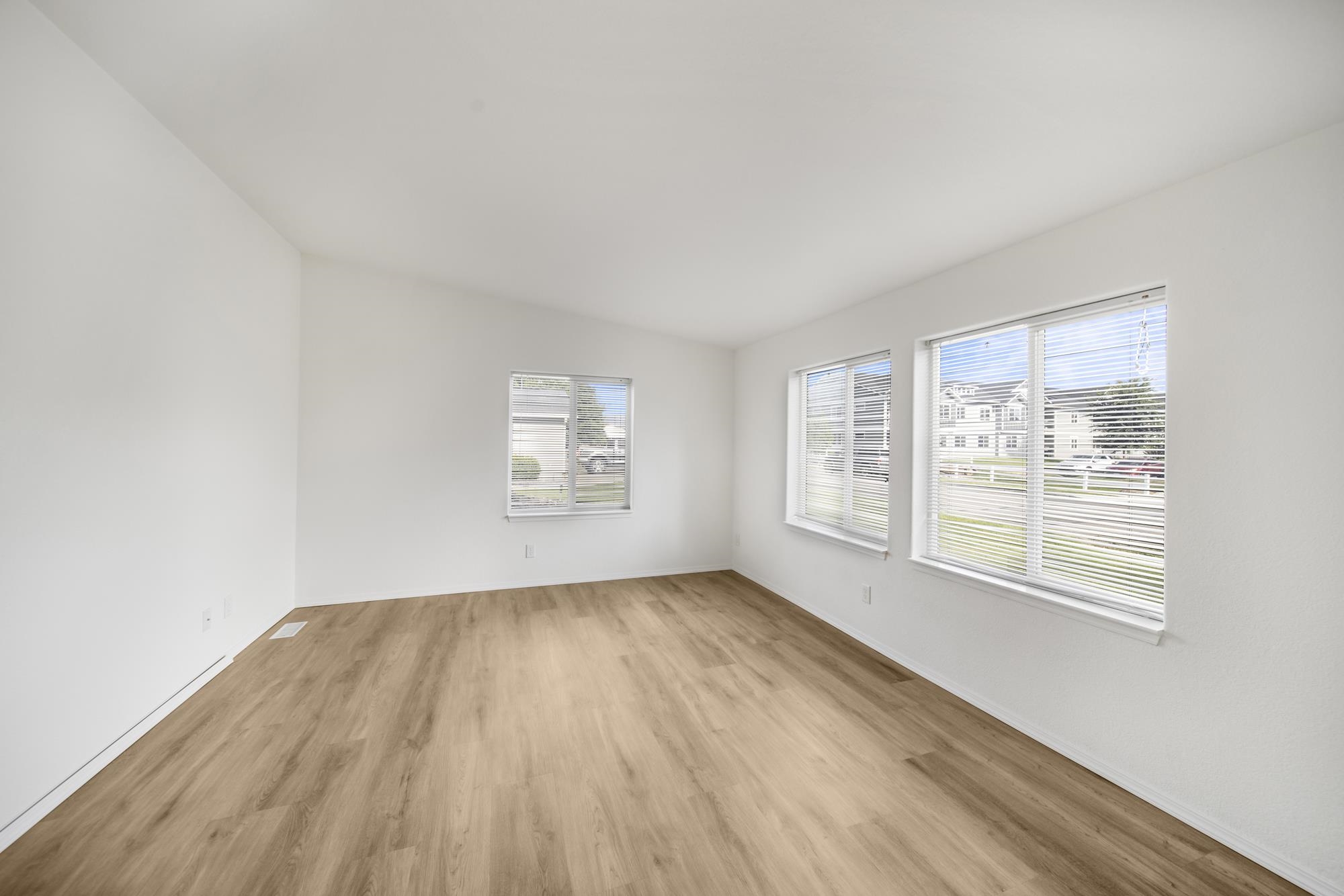 16515 E Main Ave - Photo 11