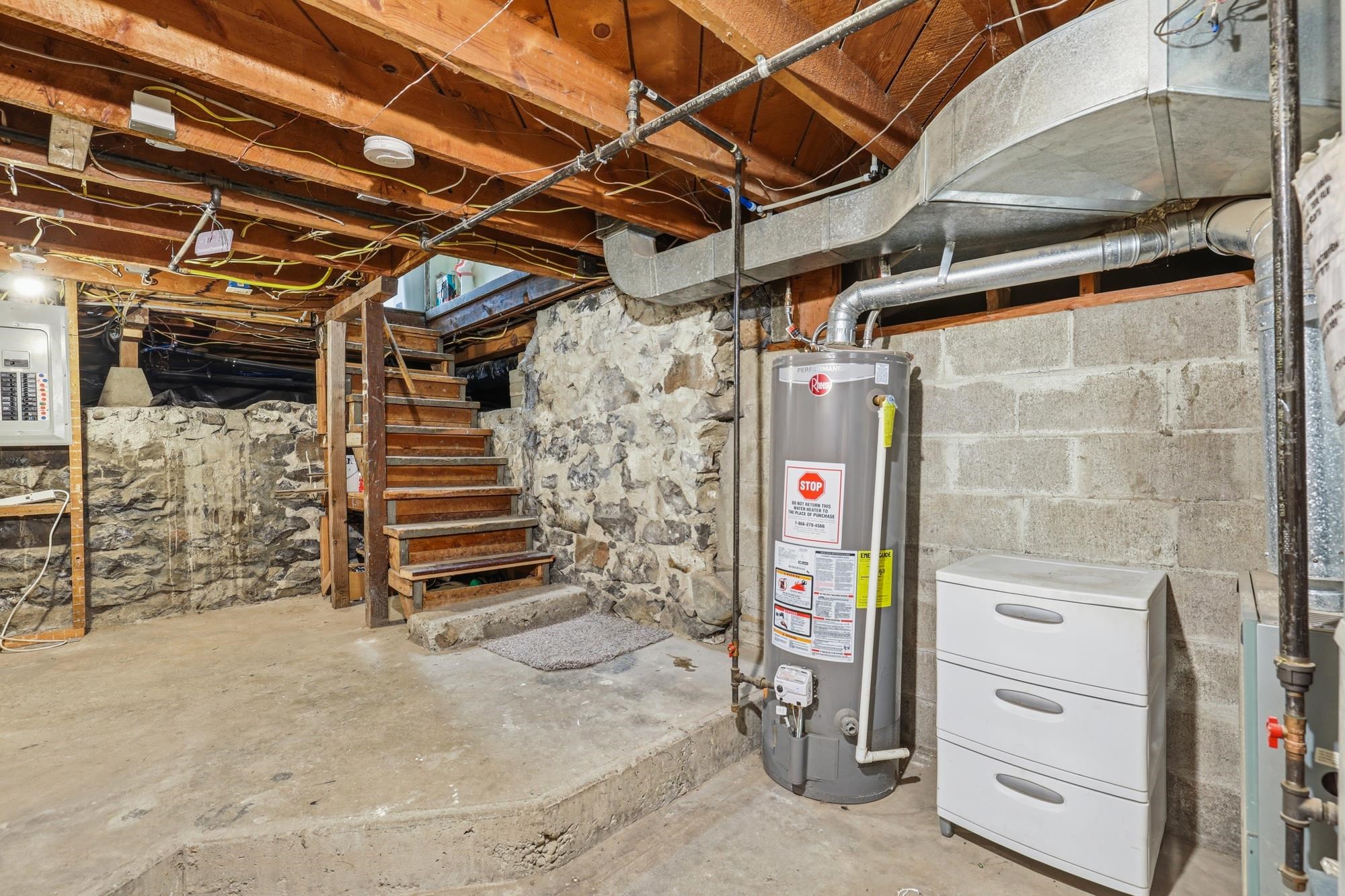 2403 N Perry St - Photo 28
